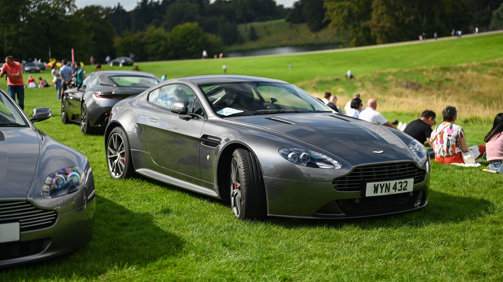 Aston Martin Vantage V8 - WYN432 (GB)