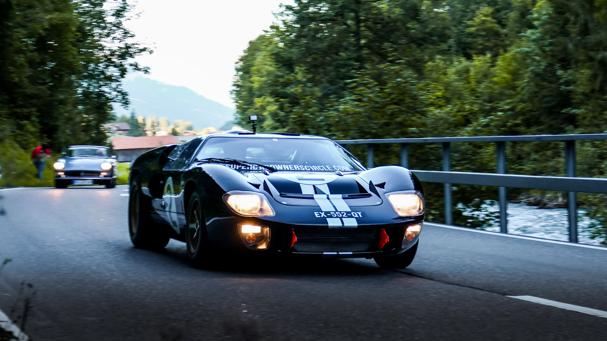 Ford GT40 - EX552QT