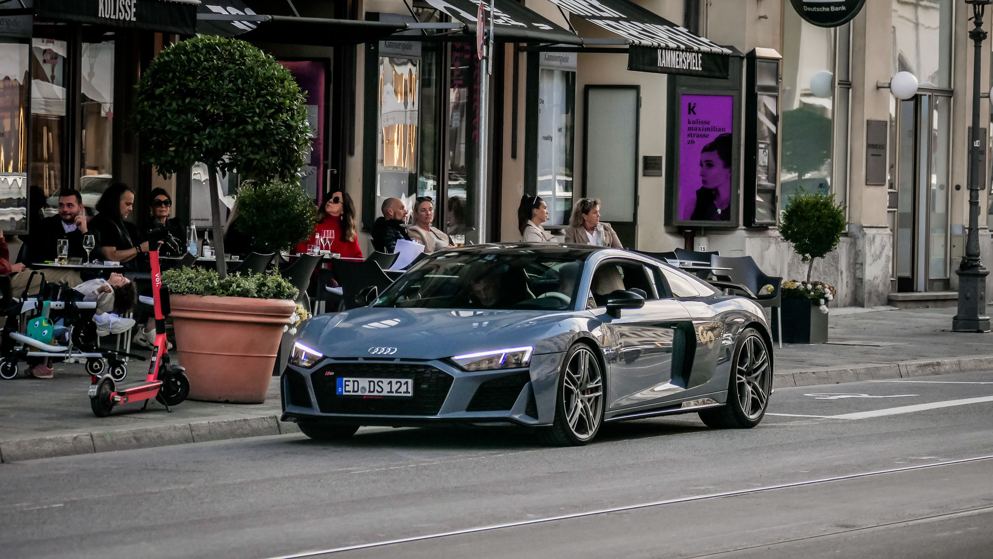 Audi R8 V10 - ED-DS121