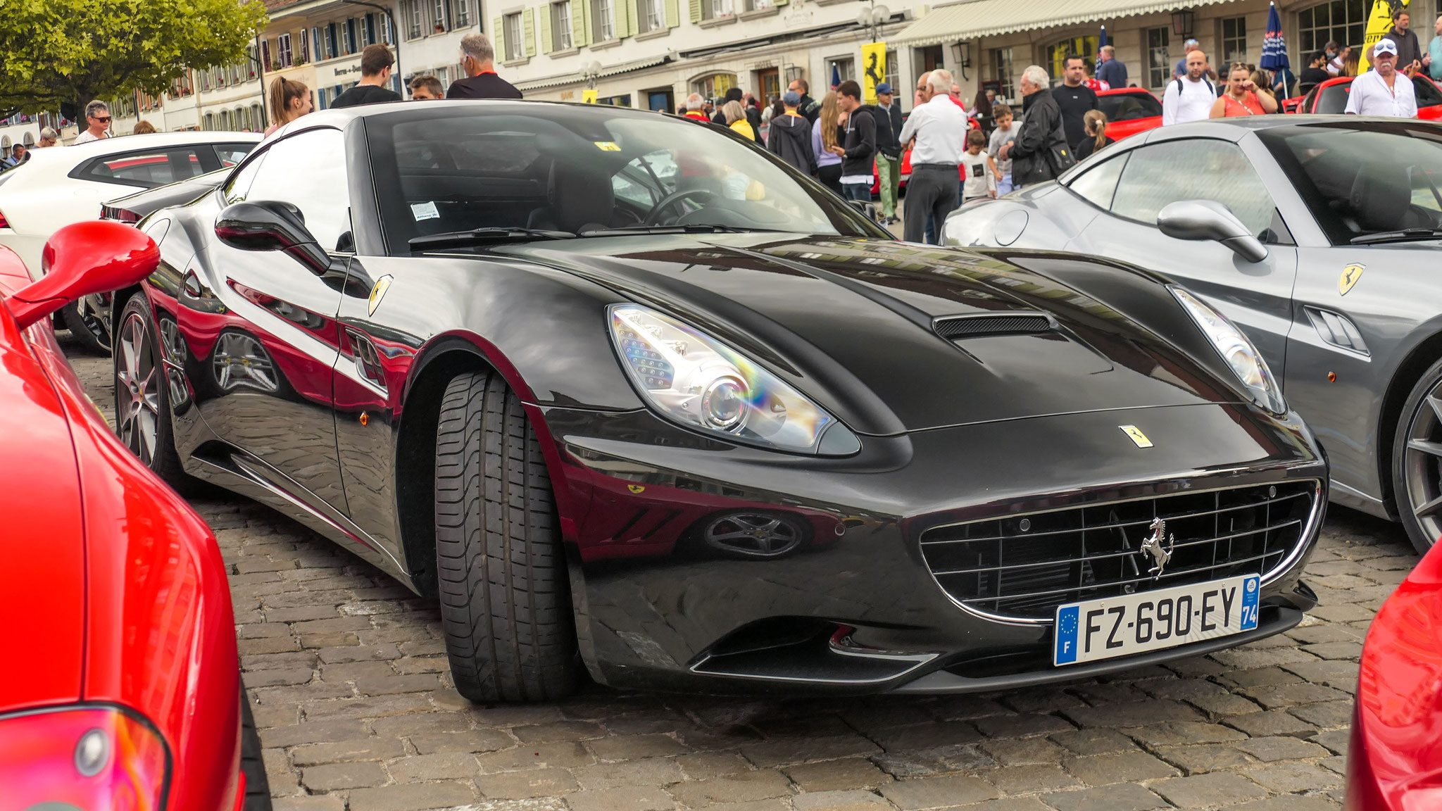 Ferrari California - FZ690EY-74 (FRA)