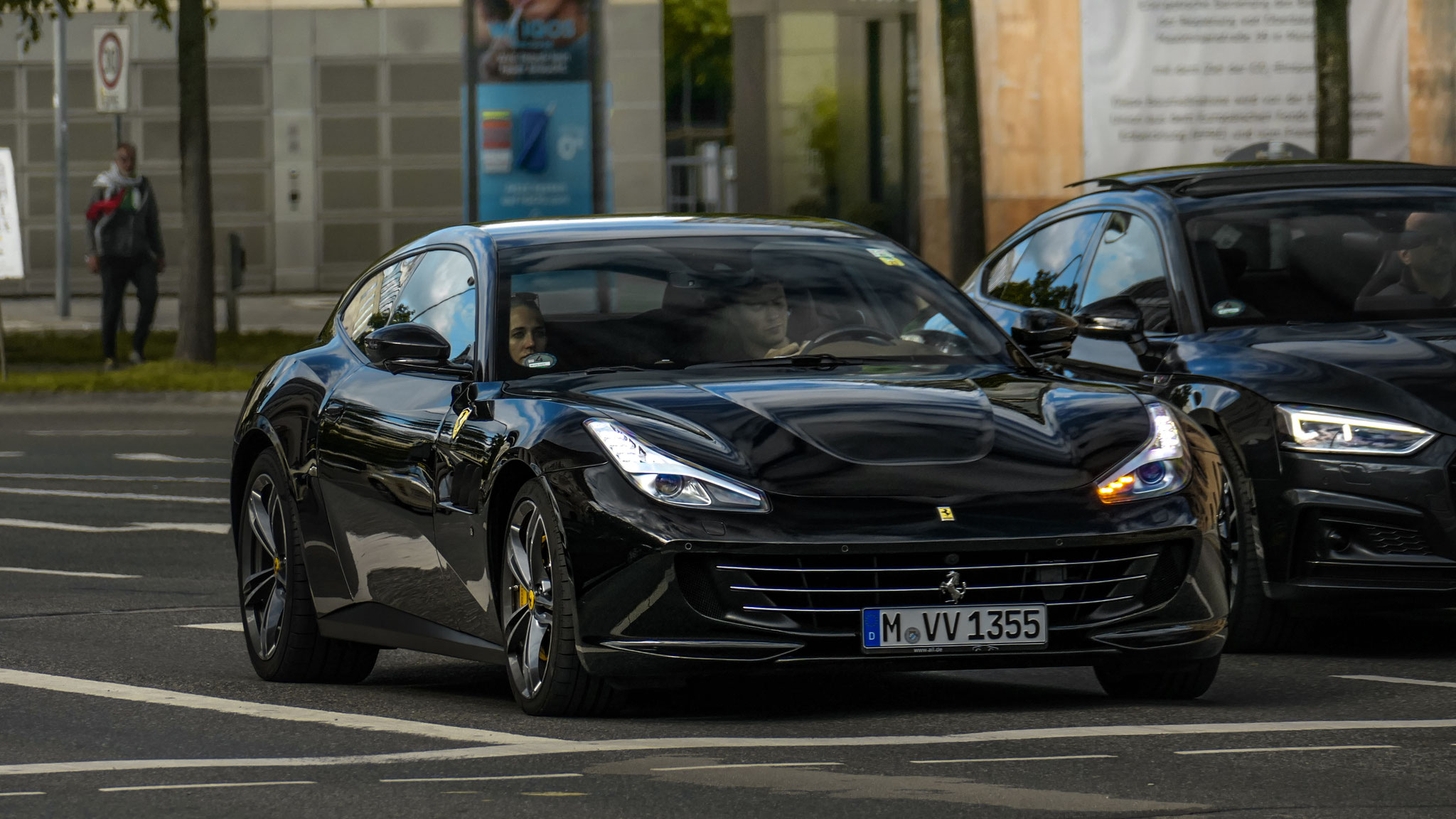 Ferrari GTC4 Lusso - M-VV1355