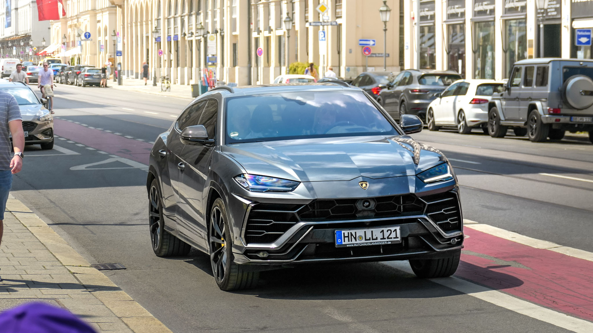 Lamborghini Urus - HN-LL121