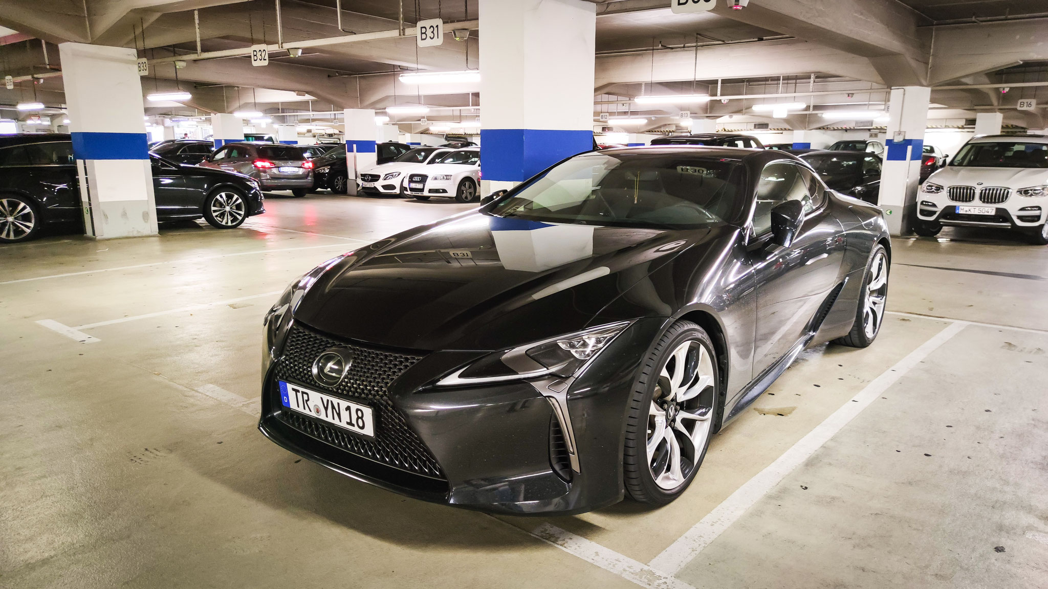 Lexus LC 500 - TR-YN18