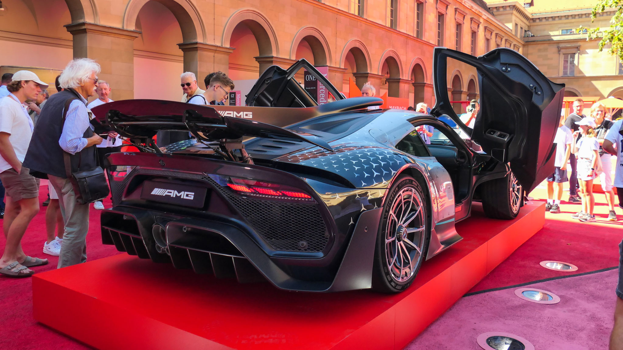 AMG One - LB-ON276