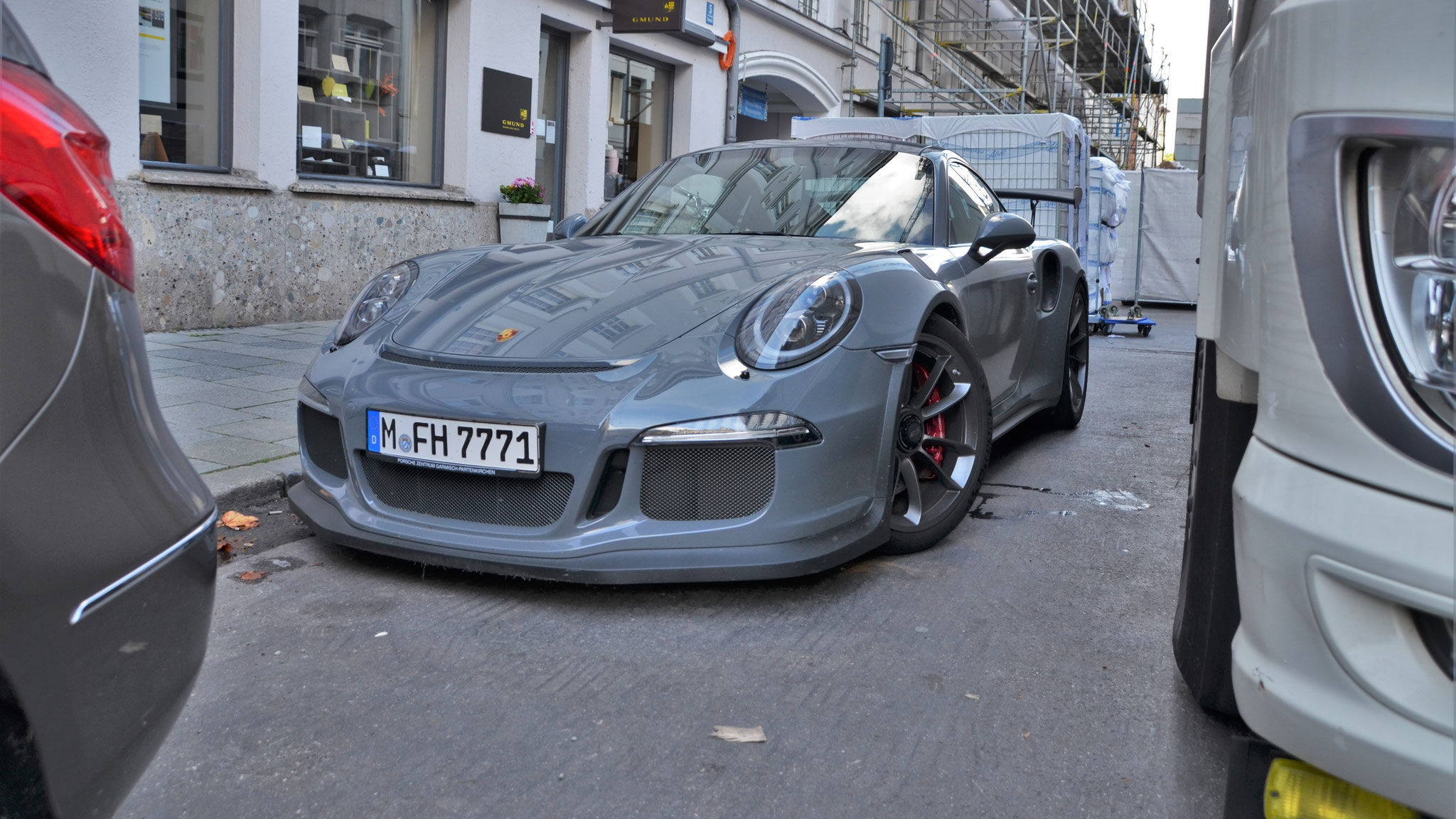 Porsche 911 GT3 RS - M-FH7771