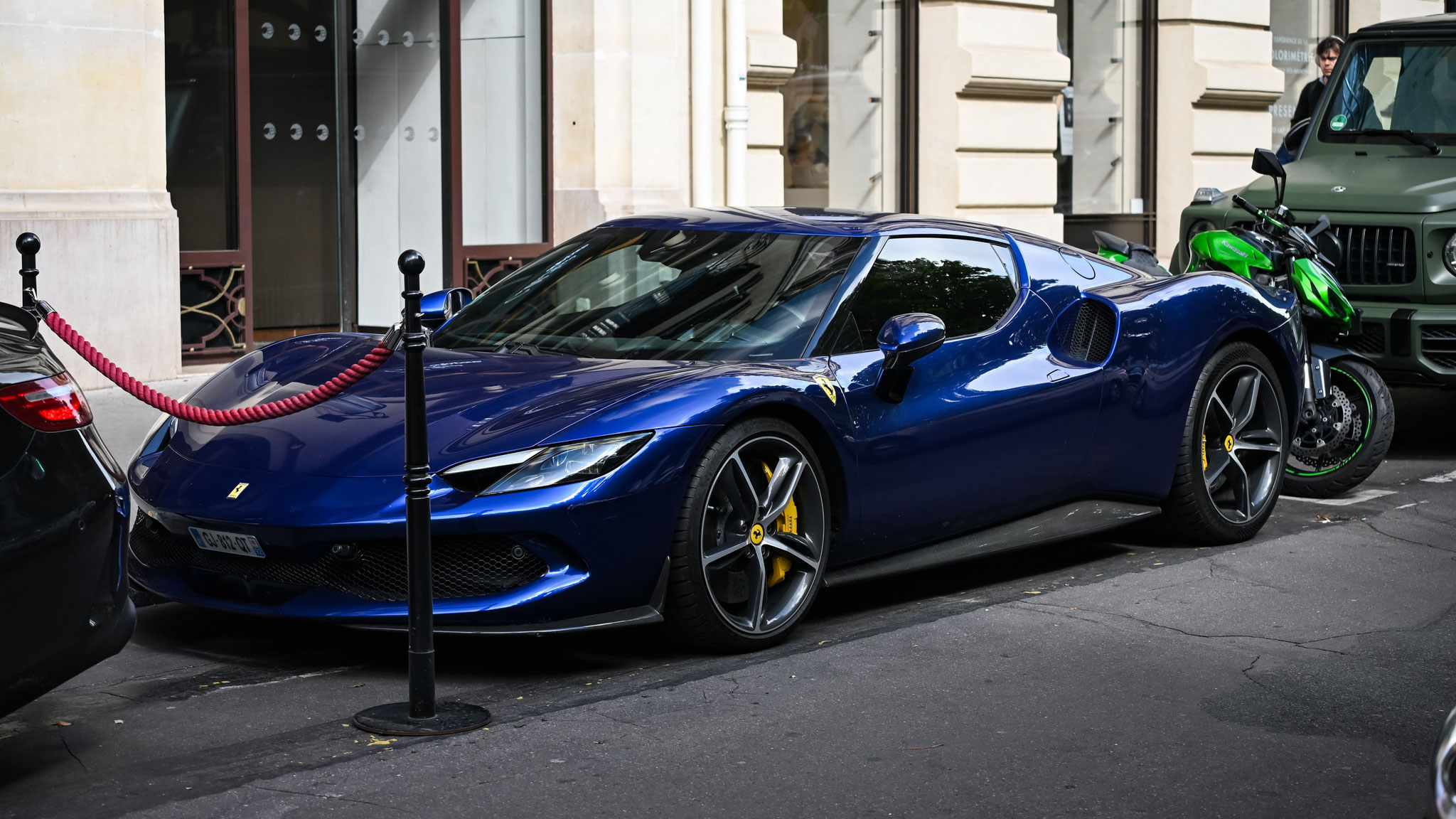 Ferrari 296 GTB - GJ812QT-92 (FRA)