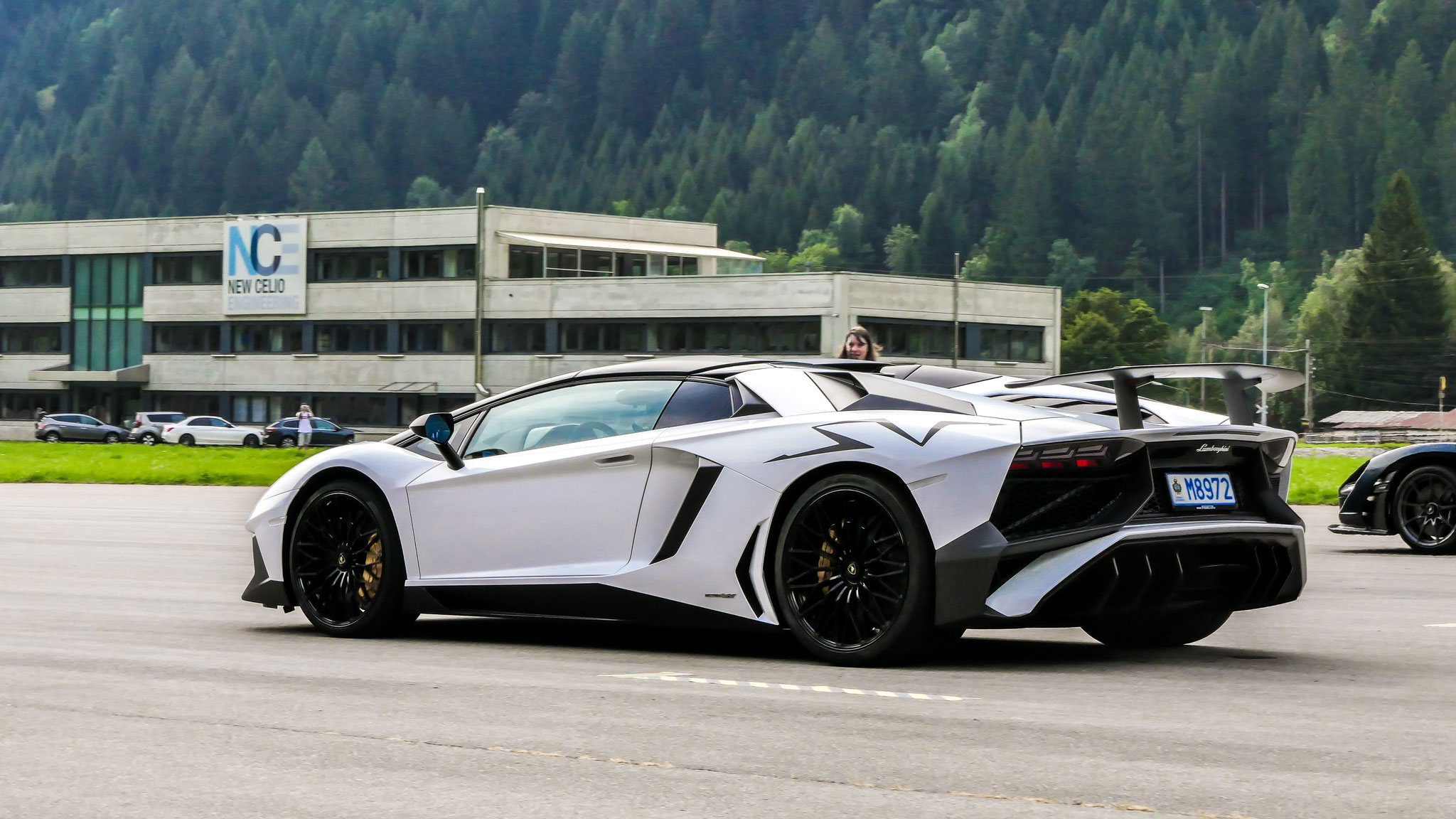 Lamborghini Aventador LP-750-4 SV Roadster - M8972 (AND)