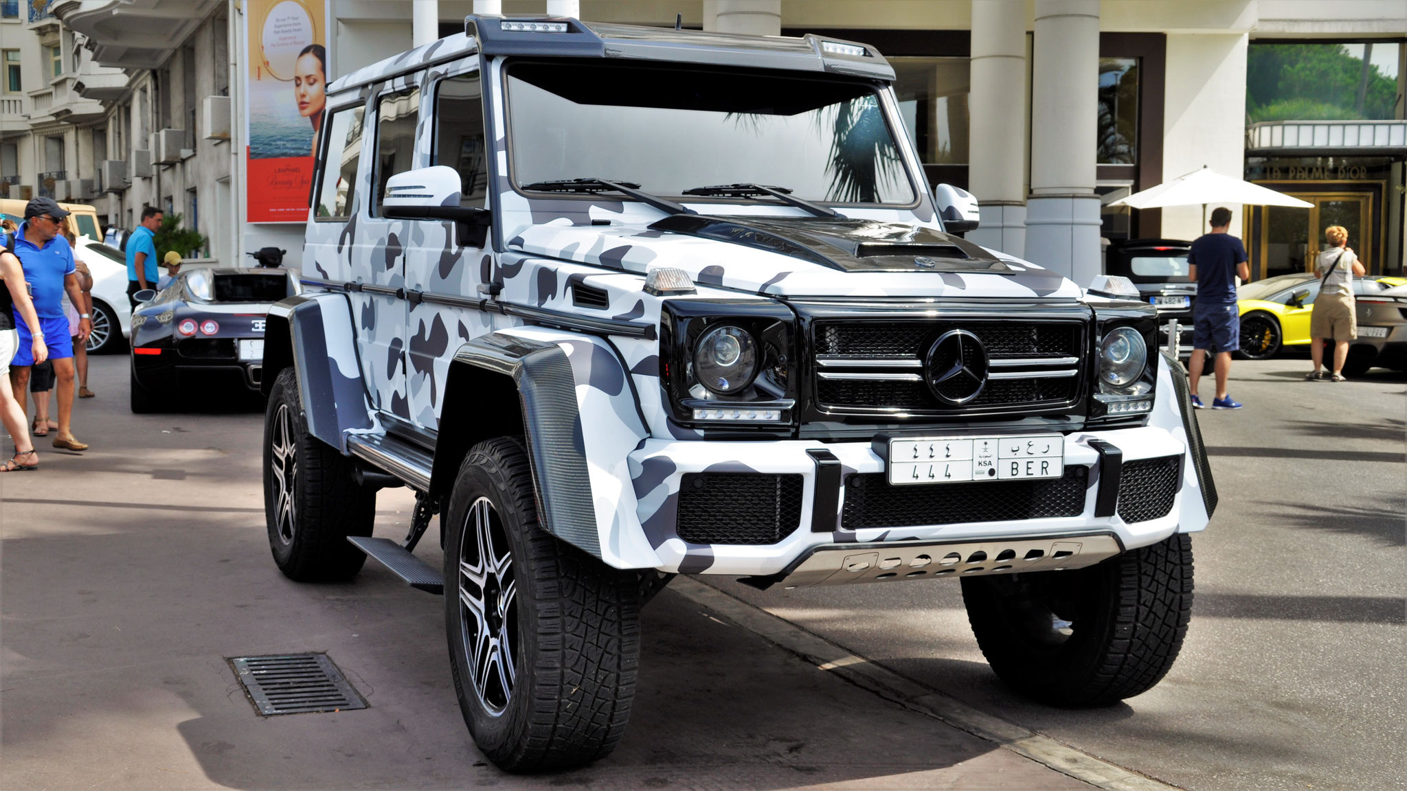 Mercedes G500 4x4² - 444BER (KSA)