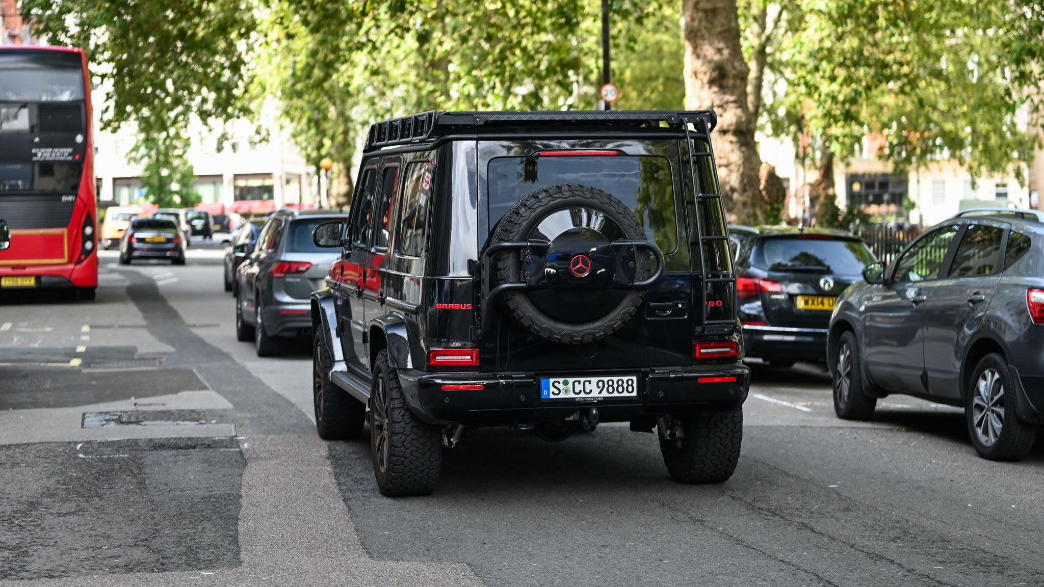 Brabus G700 - S-CC9888