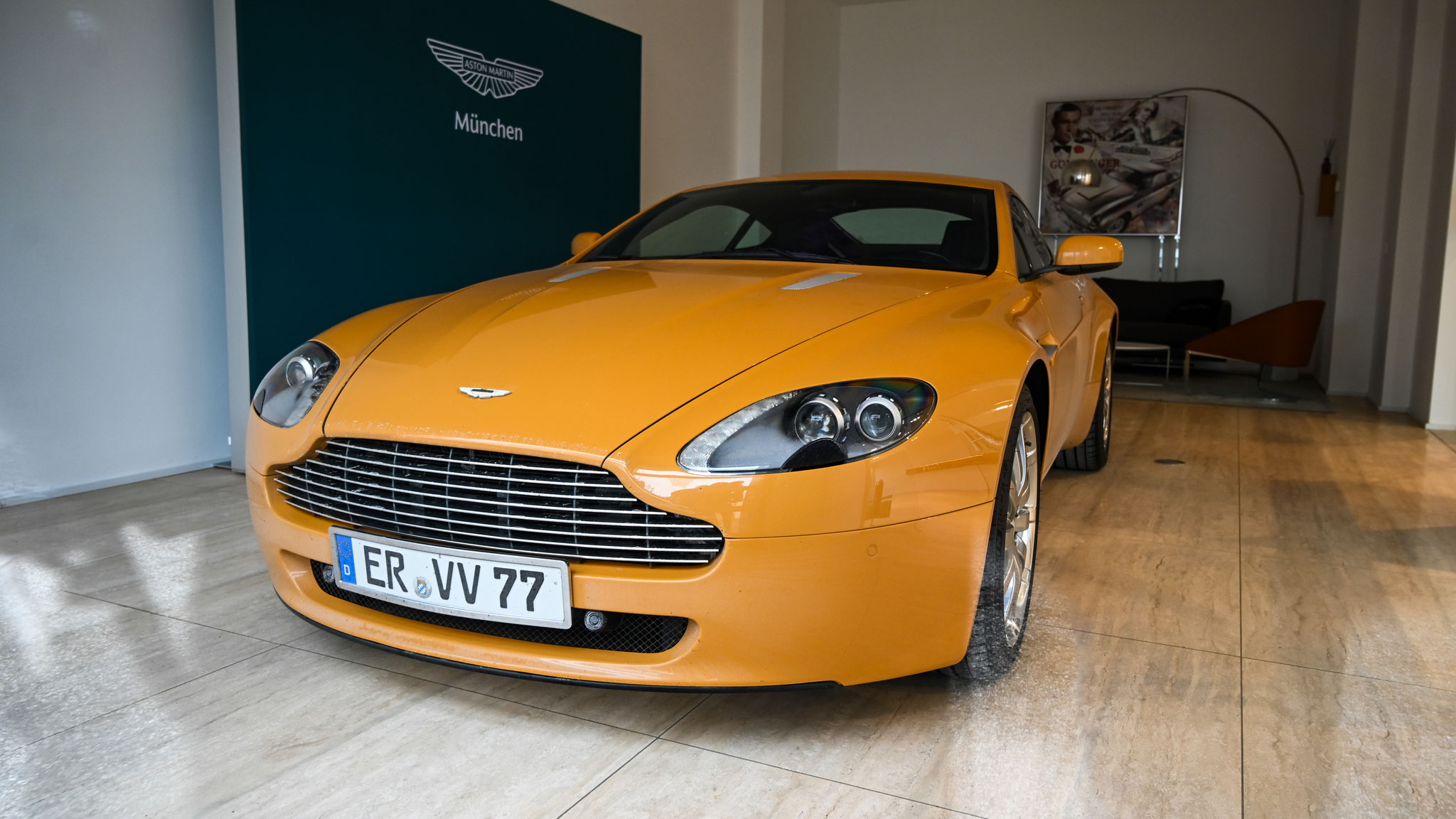 Aston Martin Vantage V8 - ER-VV77