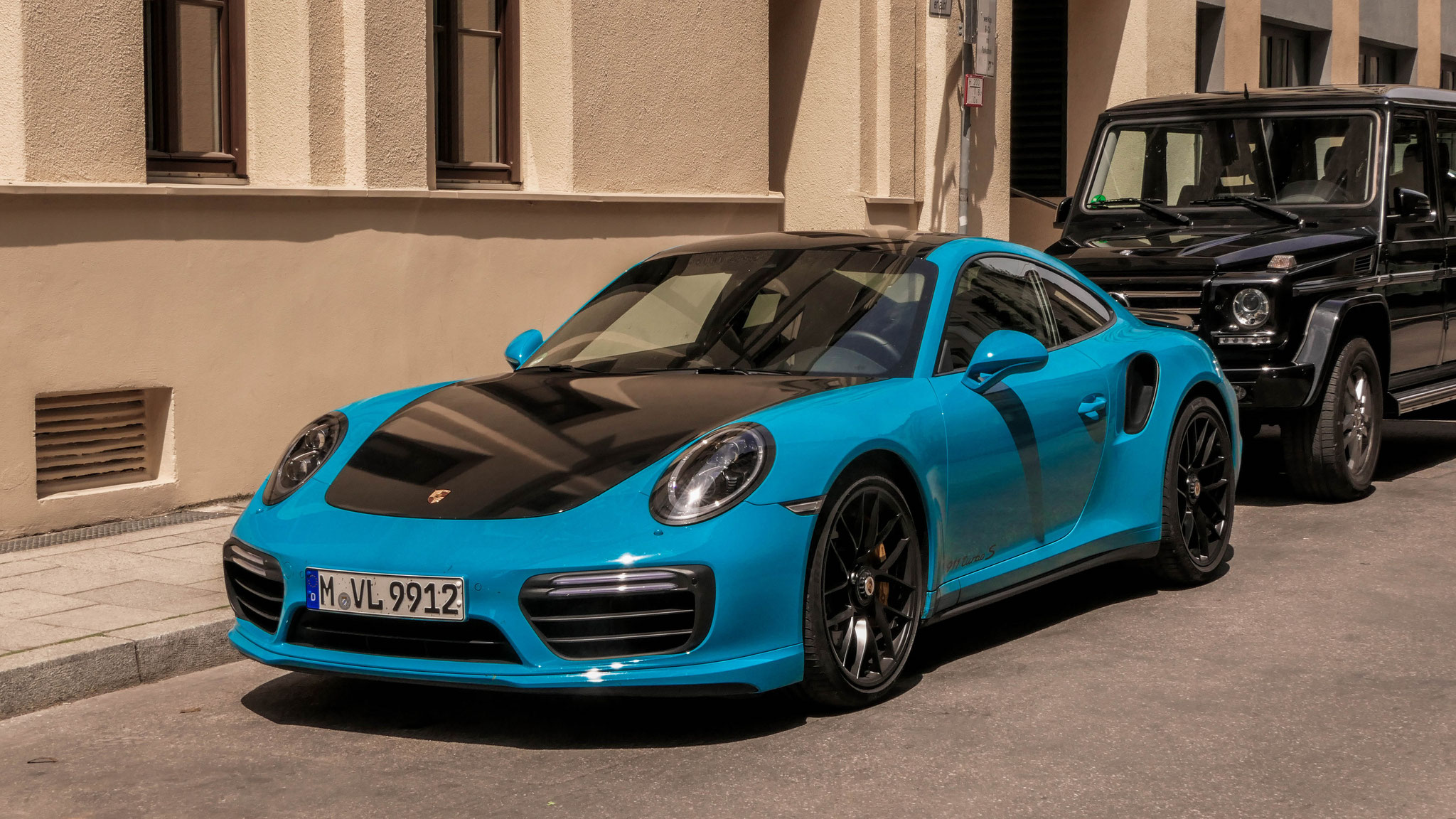 Porsche 911 Turbo - M-VL9912