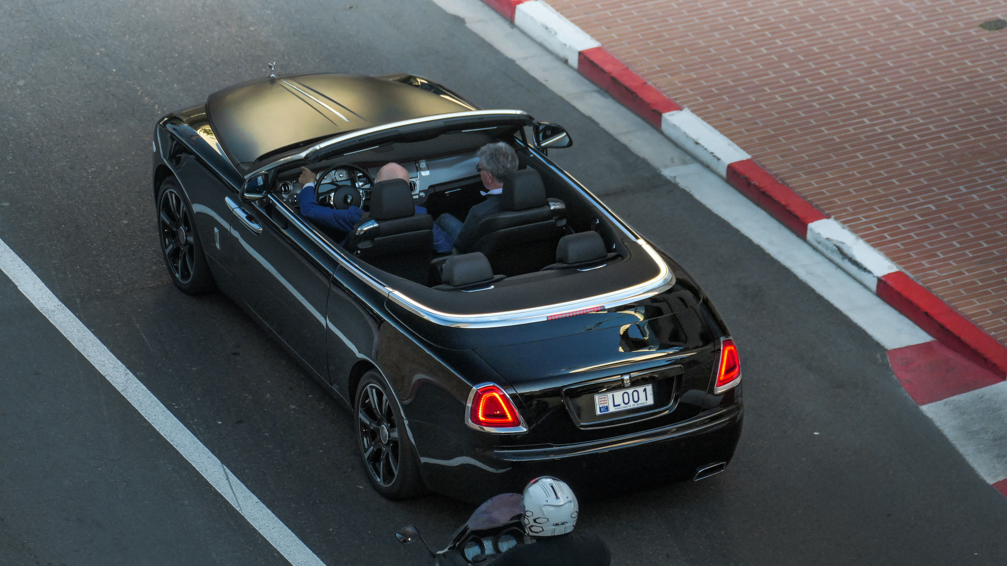 Rolls Royce Dawn - L001 (MC)
