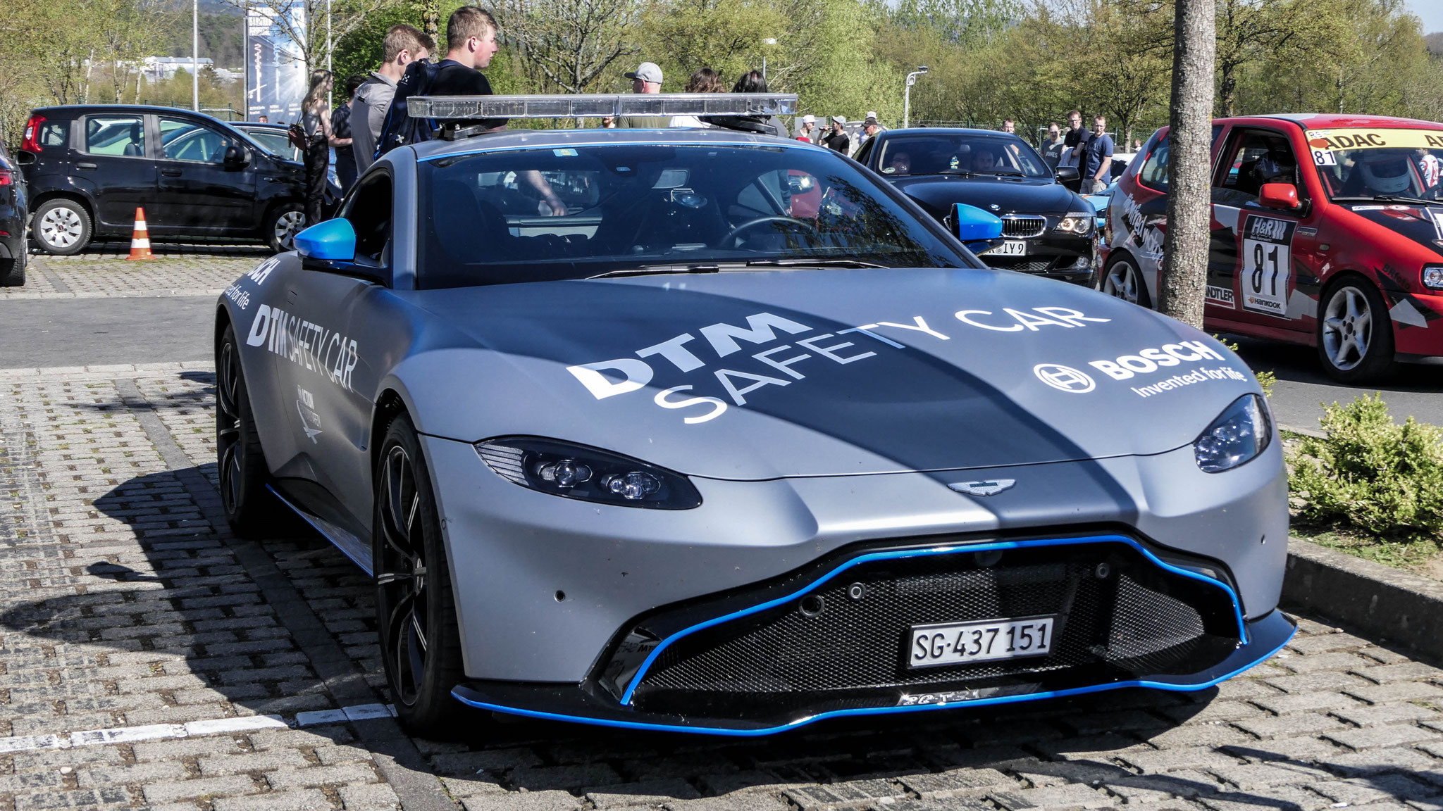 Aston Martin Vantage - SG437151 (CH)