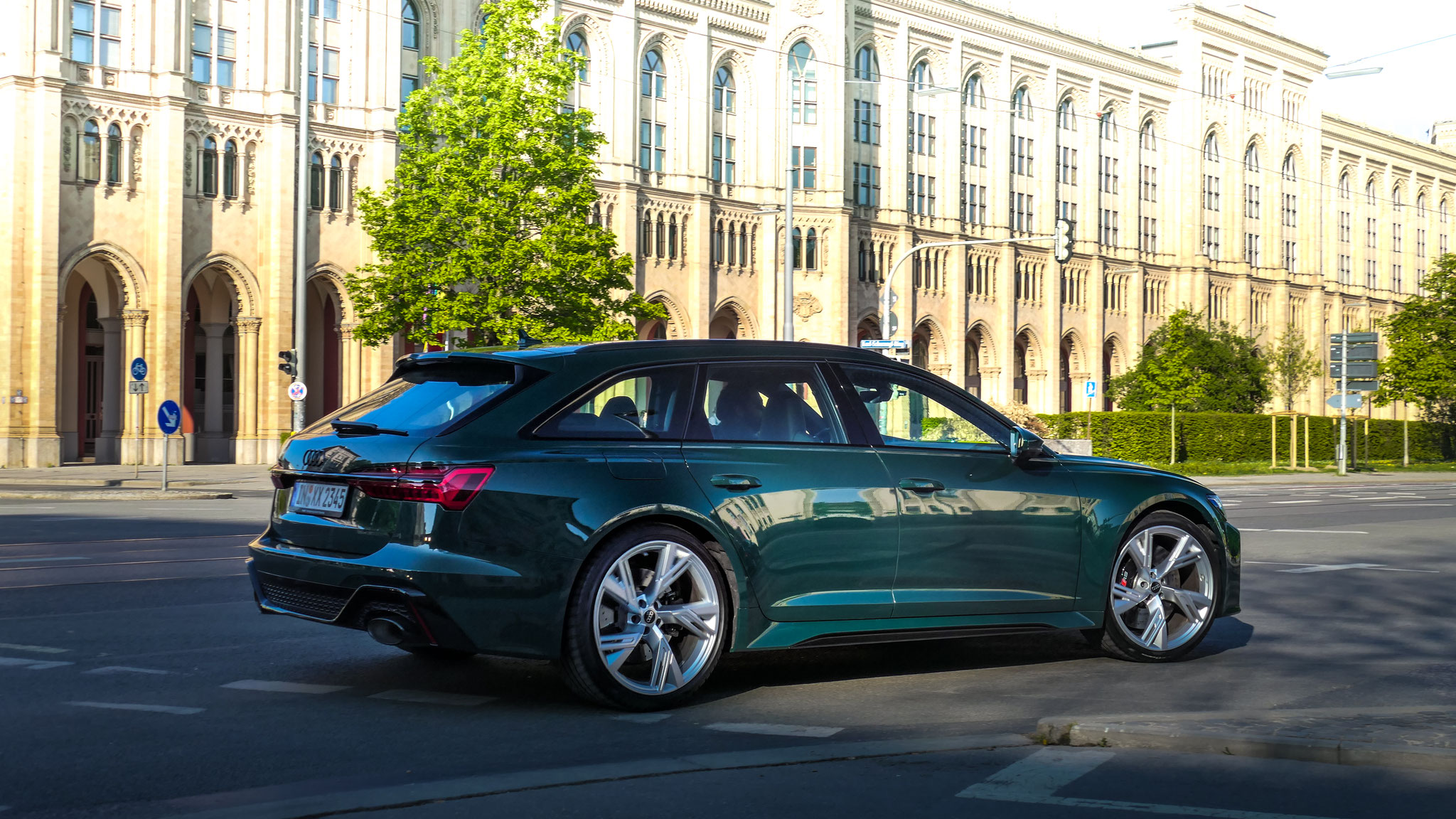 Audi RS6 - IN-XX2345