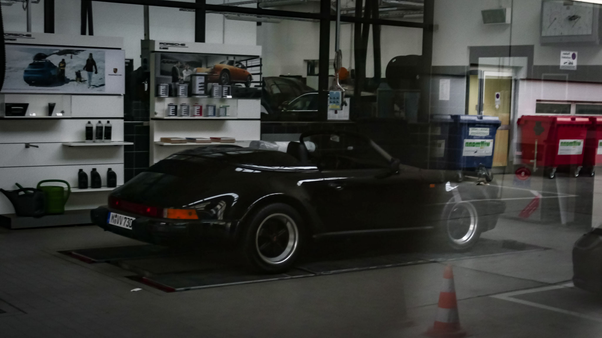 Porsche 964 Speedster - M-VV730