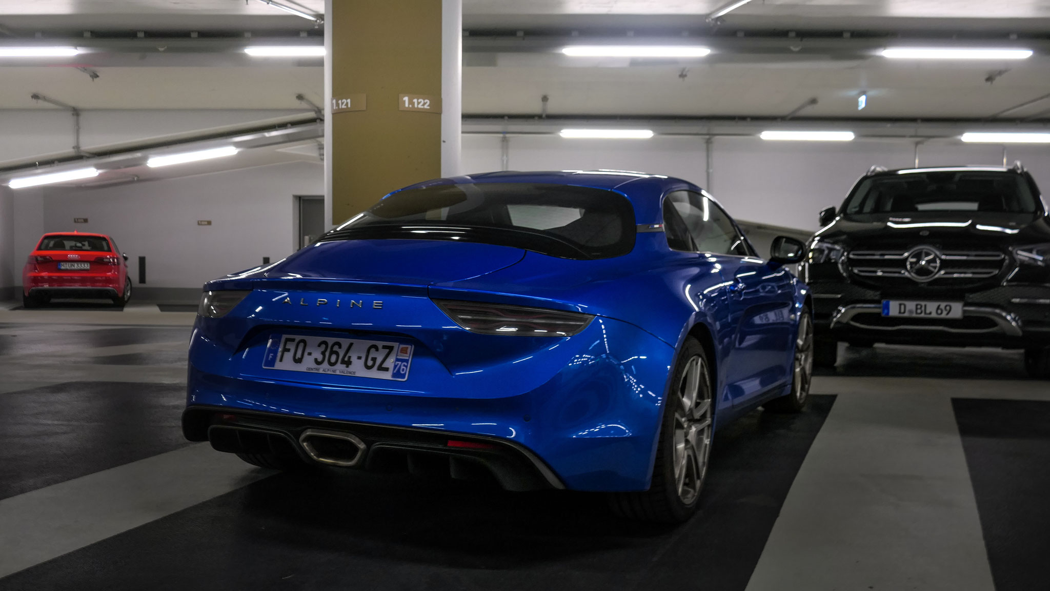 Alpine A110 - FQ364GZ-76 (FRA)