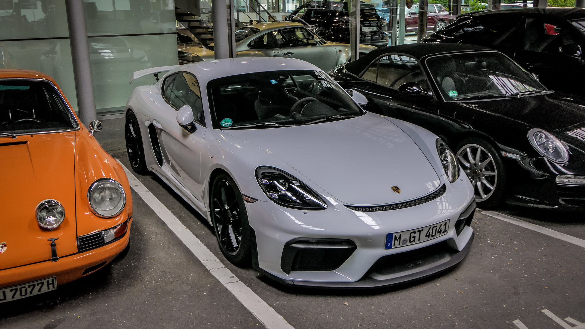 Porsche Cayman GT4 - M-GT4041