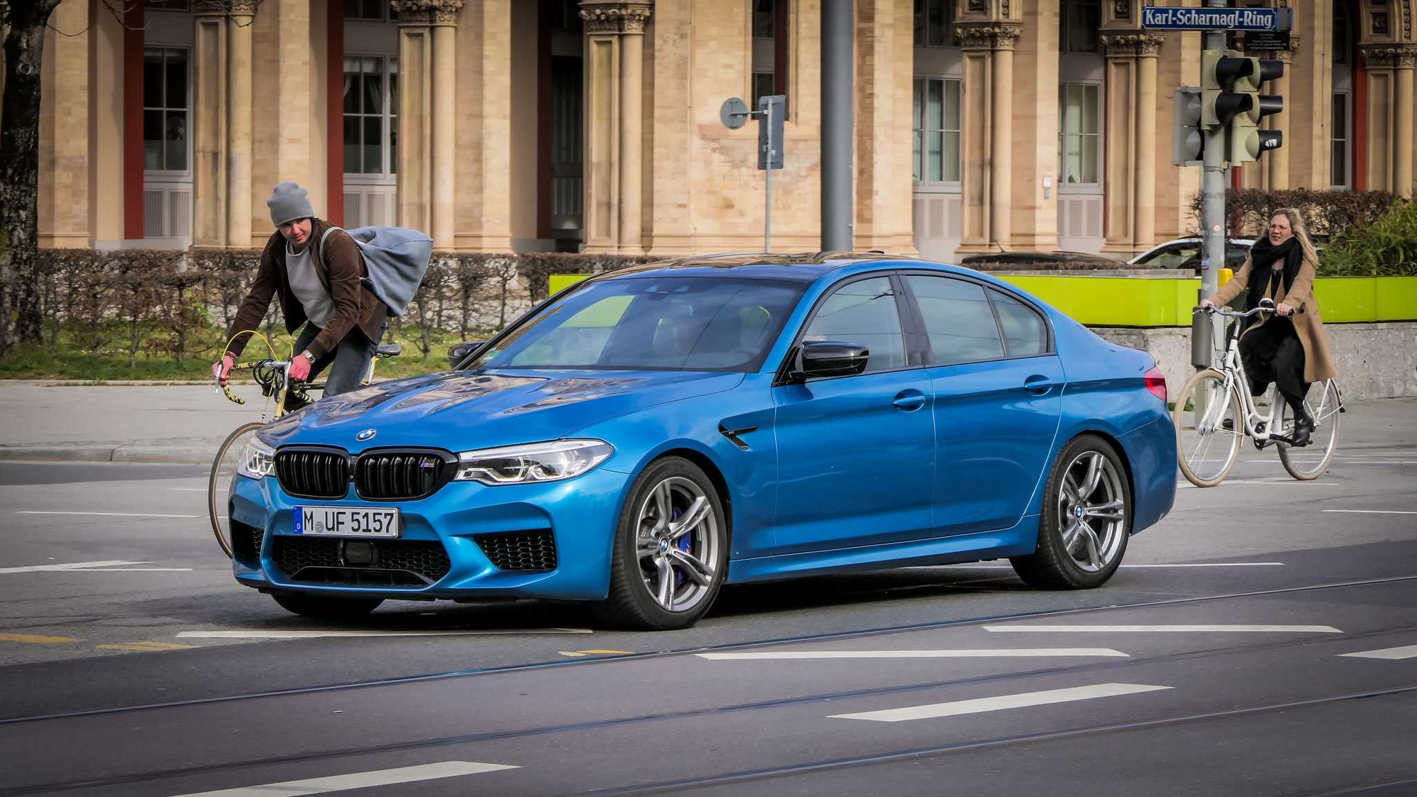BMW M5 - M-UF5157