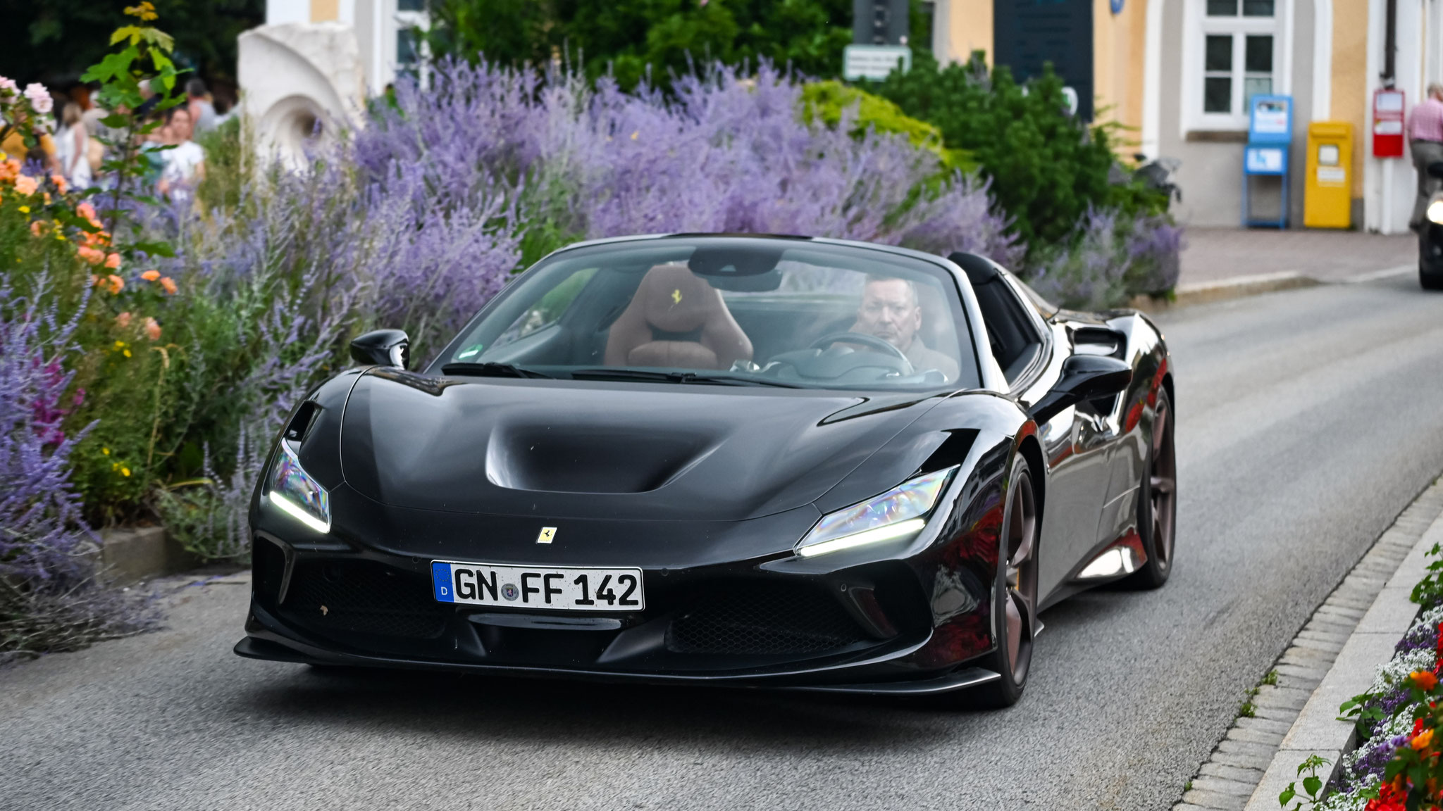Ferrari F8 Spider - GN-FF142