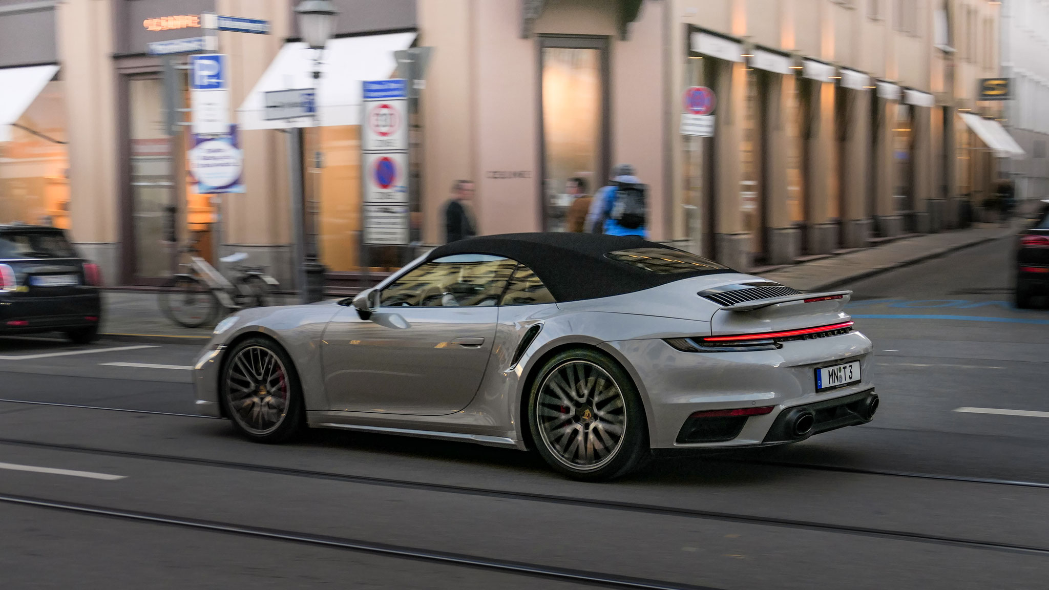 Porsche 911 Turbo S Cabrio - MN-T3