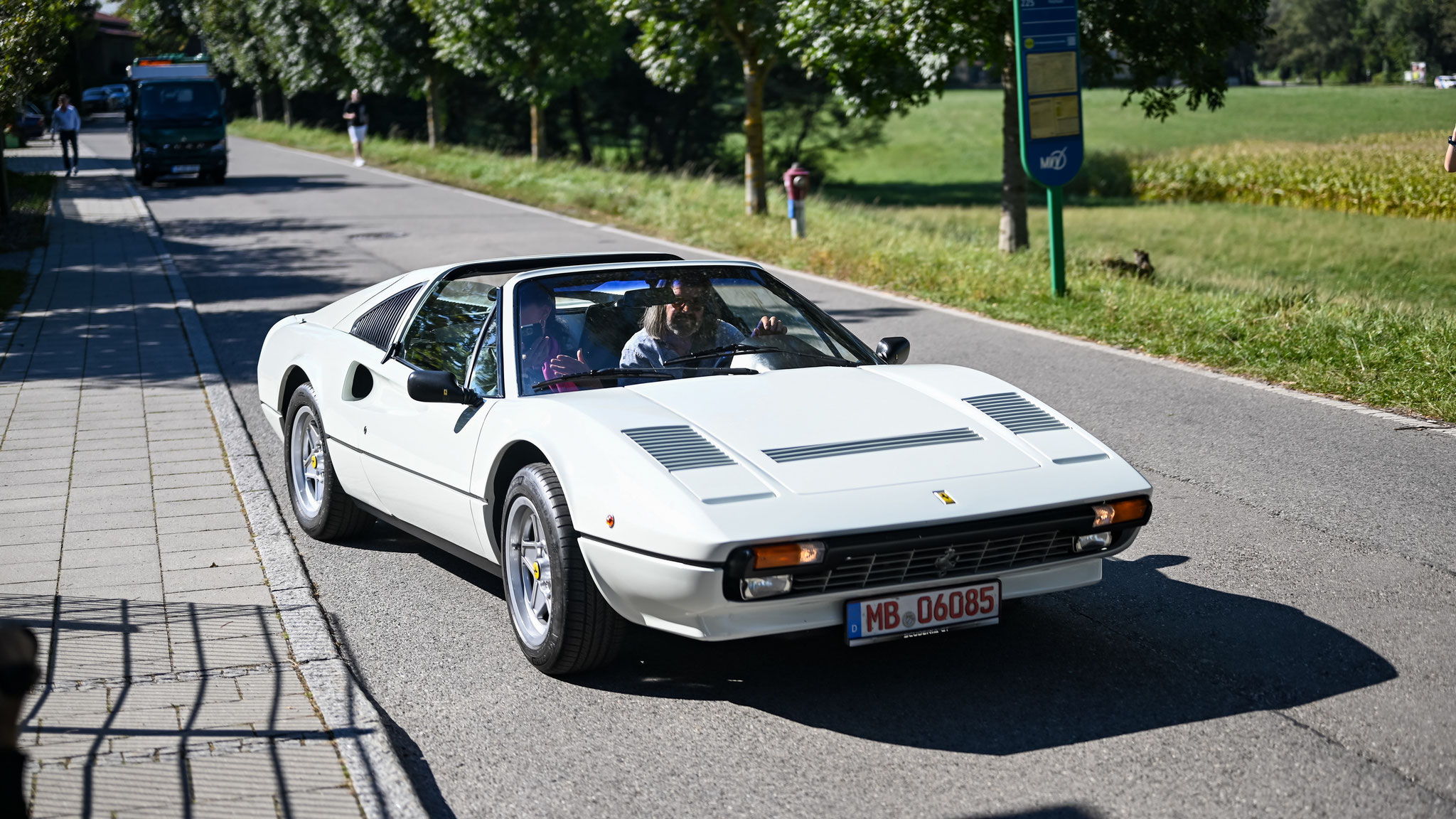 Ferrari 308 GTS - MB-06085