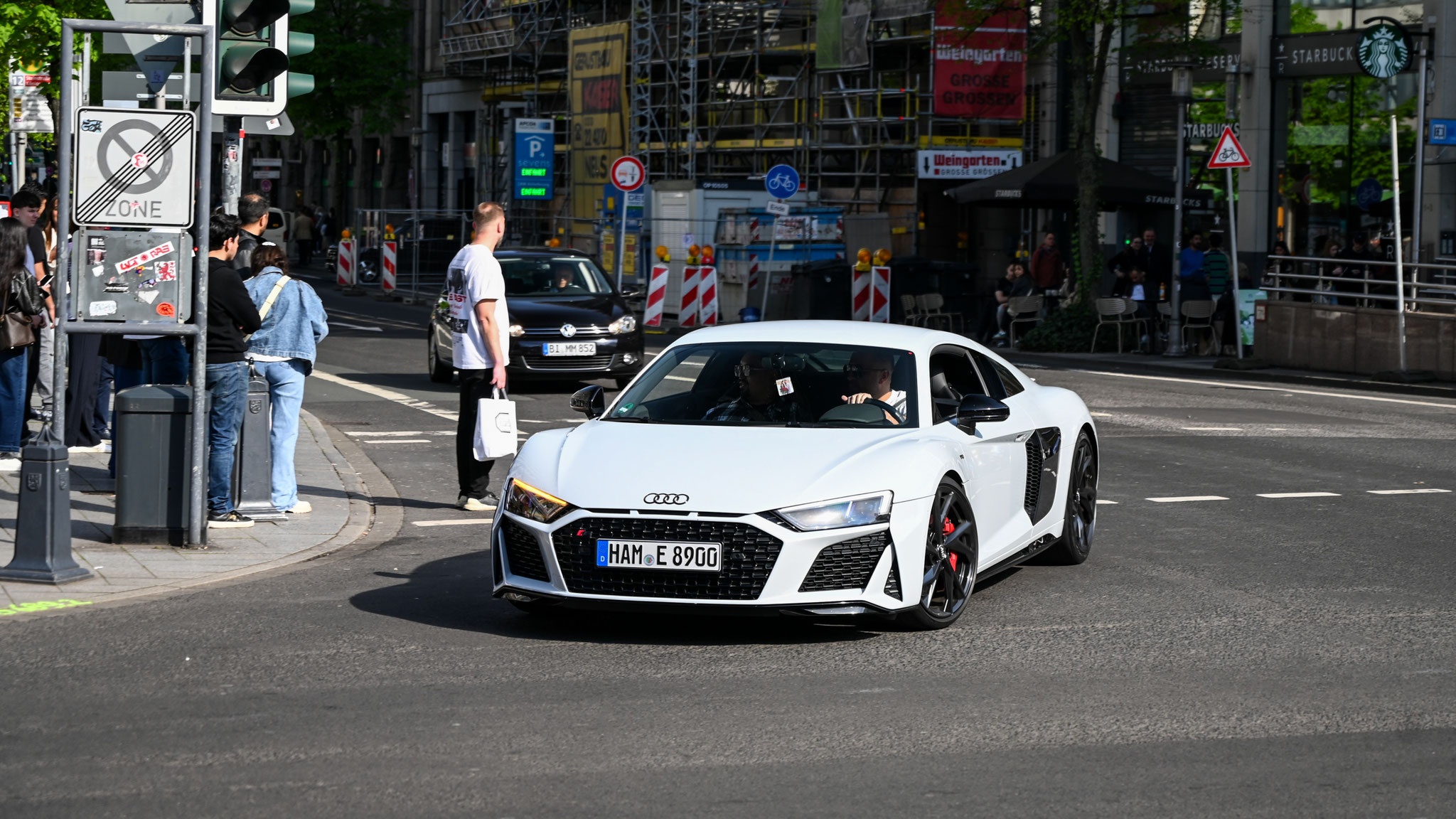 Audi R8 V10 - HAM-E8900