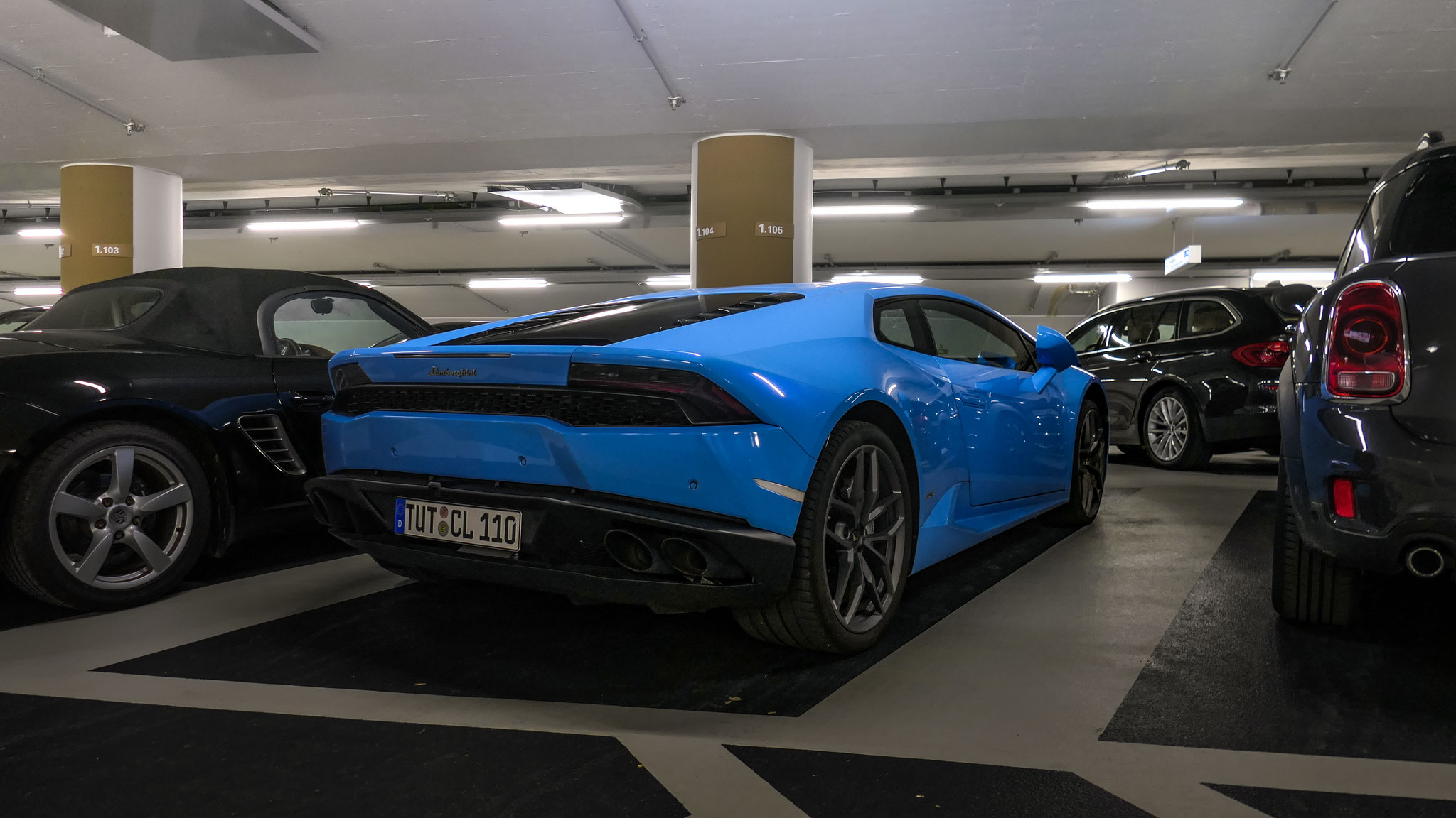 Lamborghini Huracan - TUT-CL110