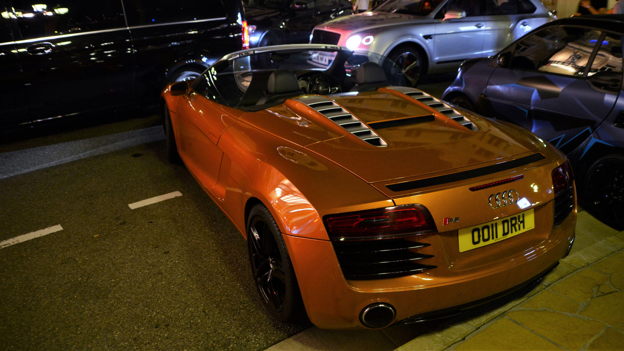 Audi R8 Spyder - OO11DRH (GB)