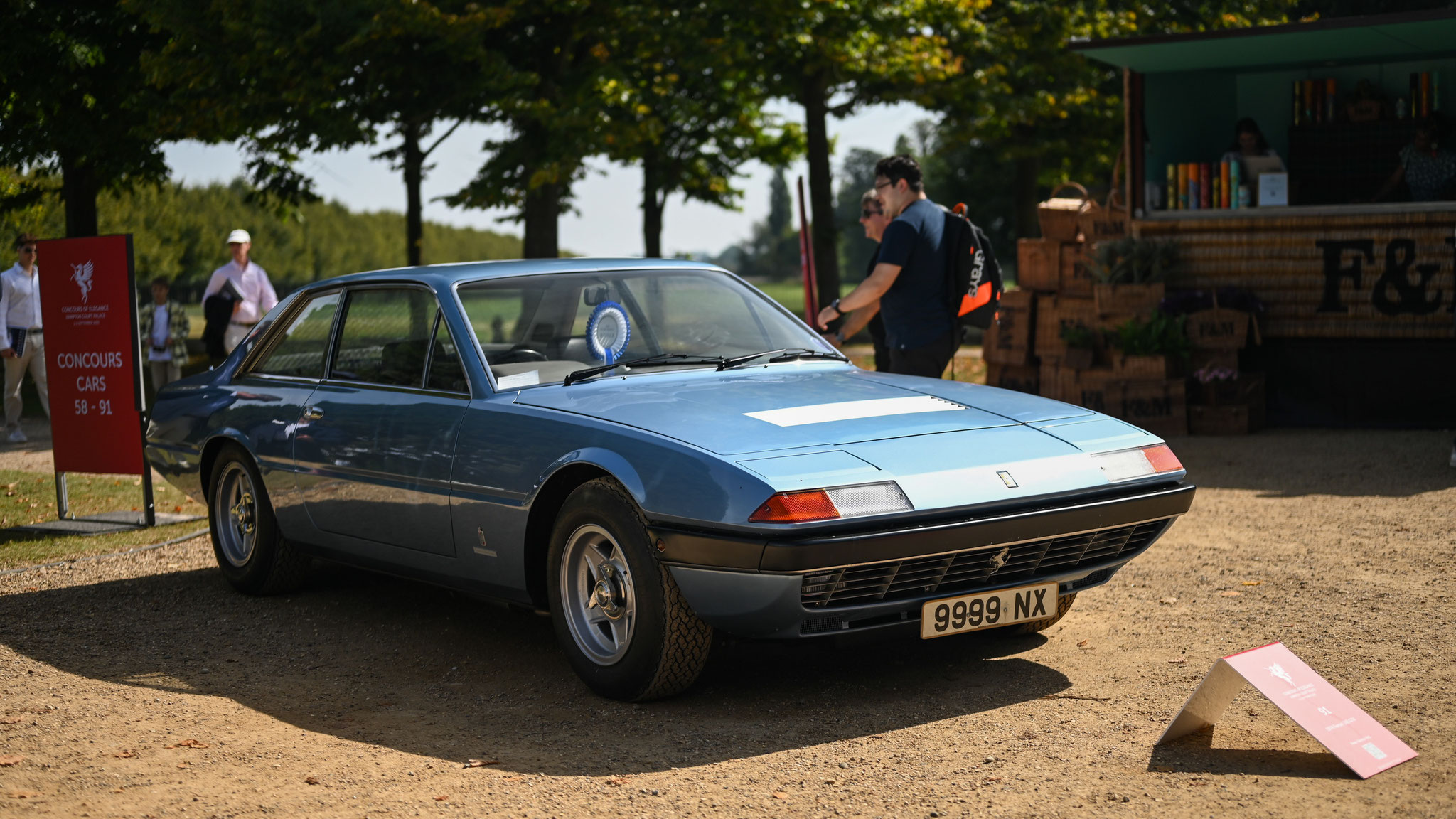 Ferrari 365 GT4 - 9999NX (GB)