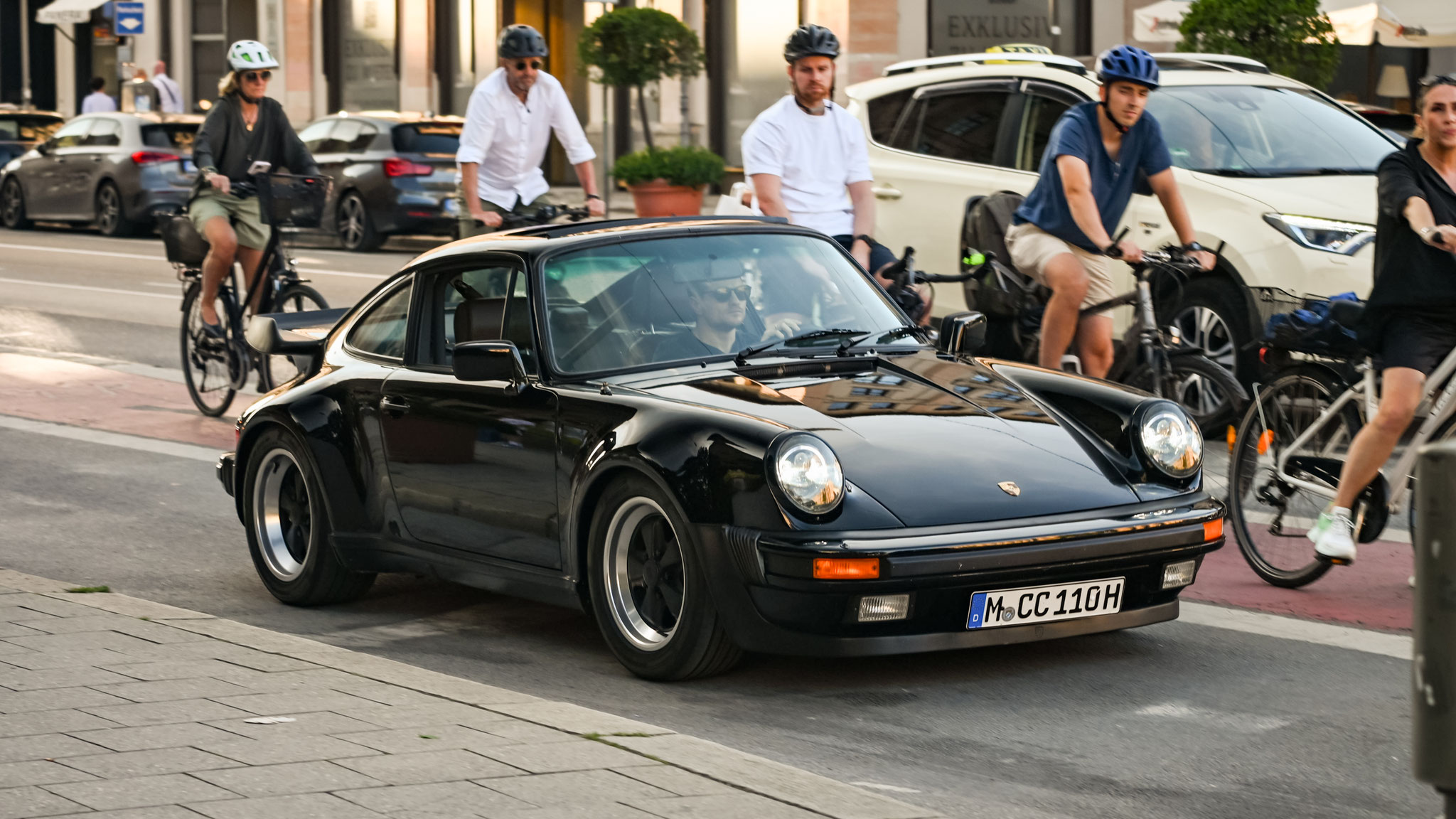 Porsche 930 Turbo - M-CC110H