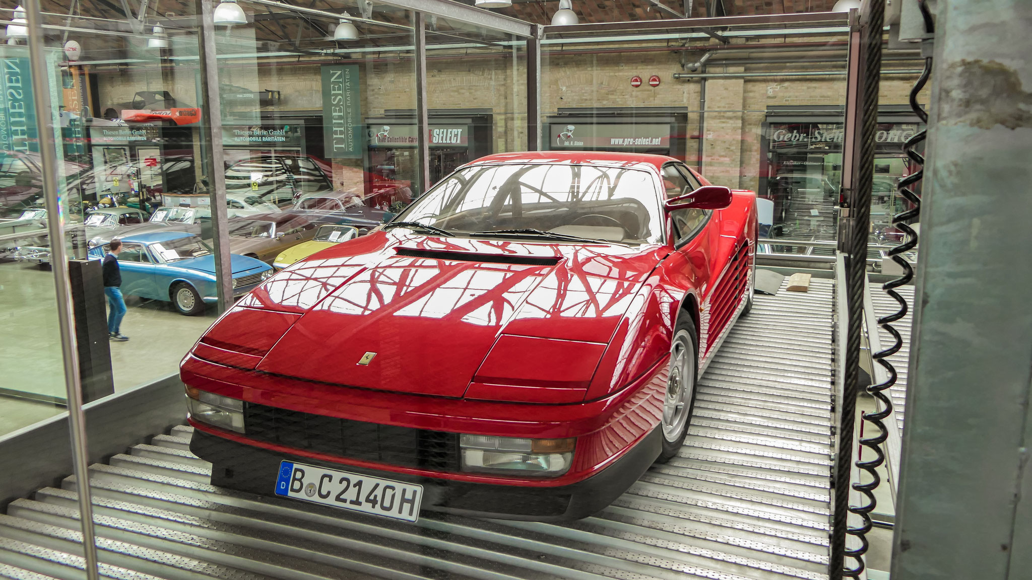 Ferrari testarossa  - B-C2140H