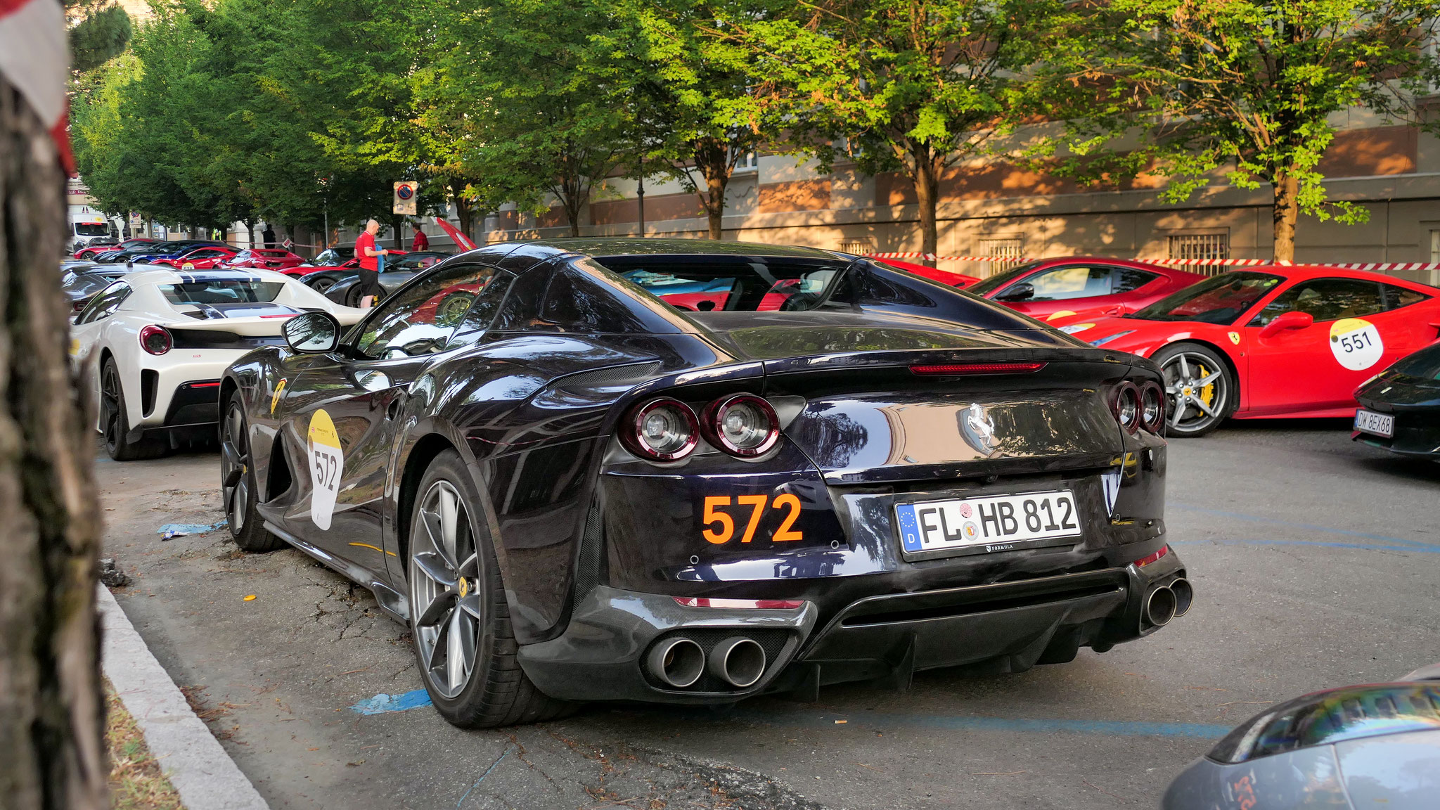 Ferrari 812 GTS - FL-HB812