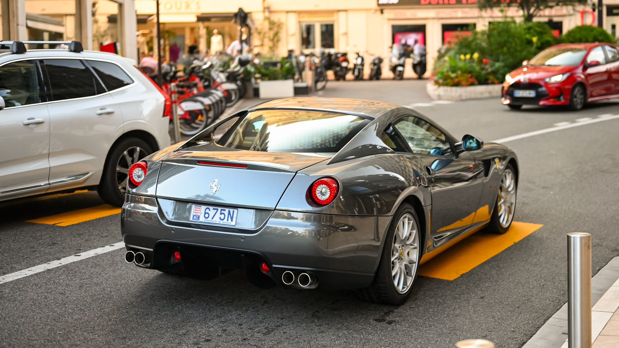 Ferrari 599 GTB - 675N (MC)