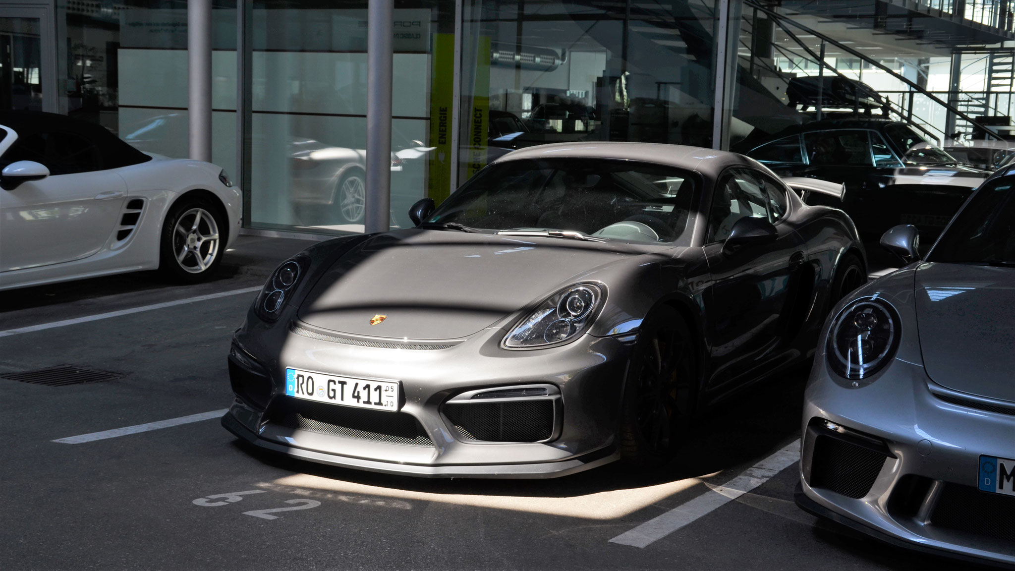 Porsche Cayman GT4 - RO-GT411
