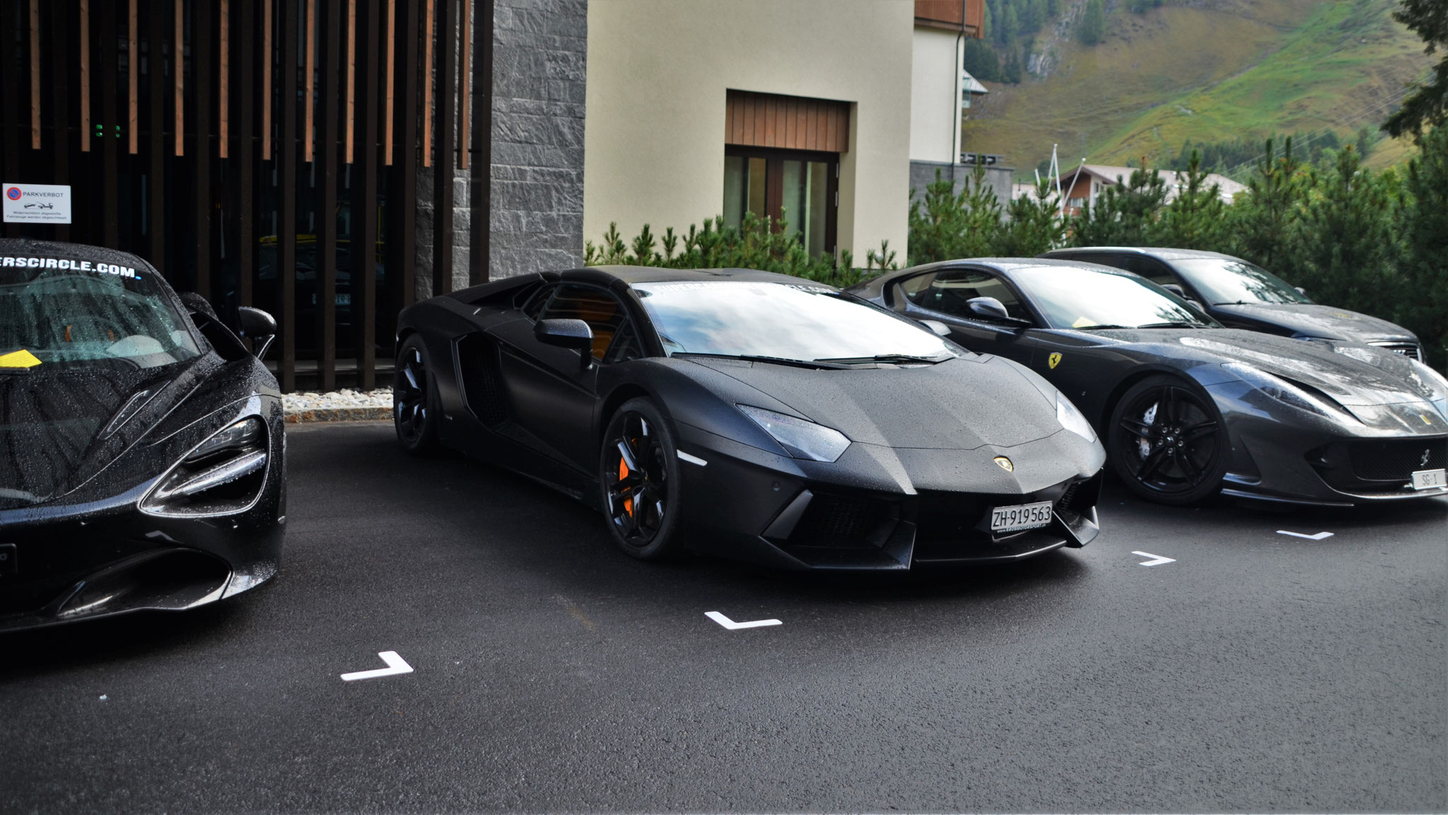 Lamborghini Aventador LP700-4 - ZH919563 (CH)