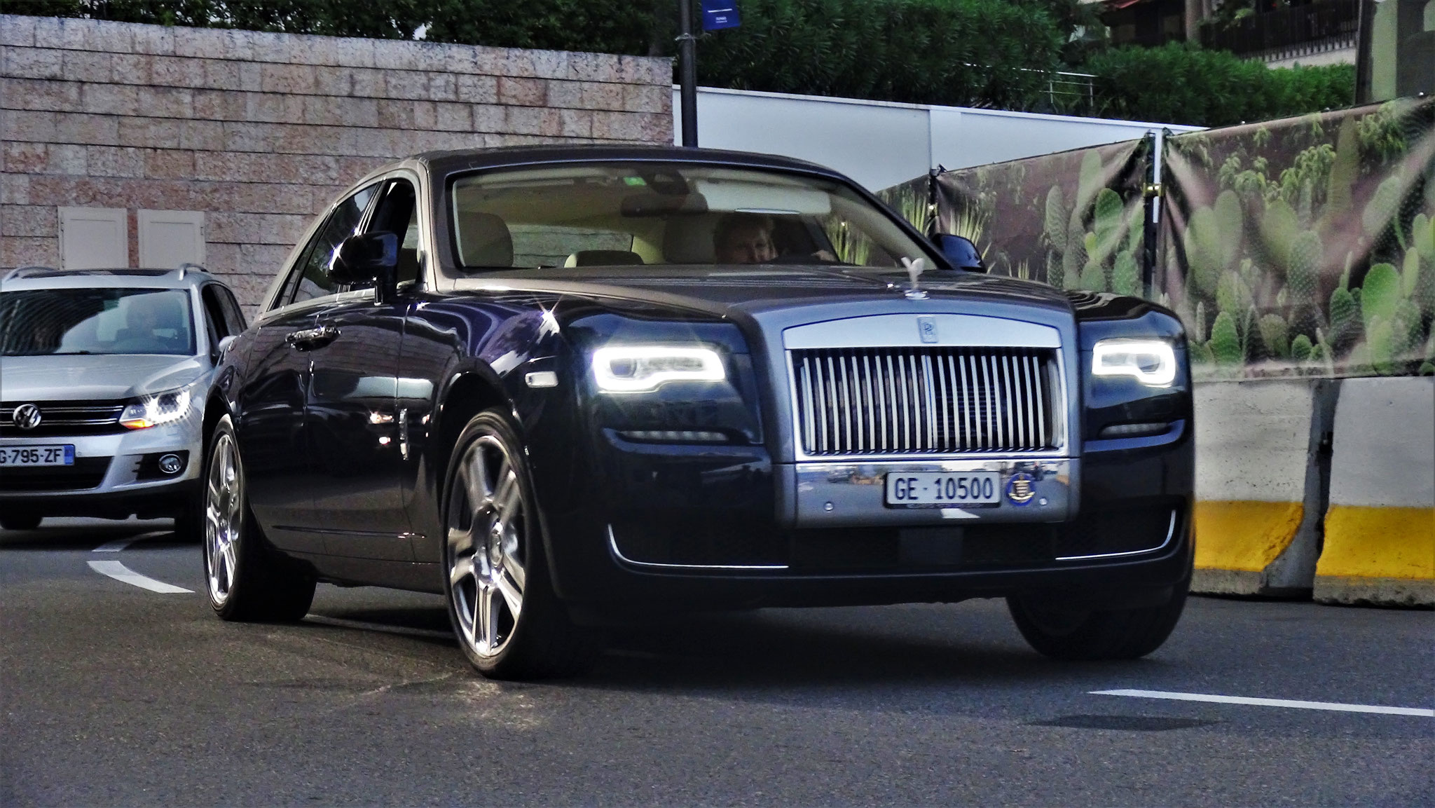 Rolls Royce Ghost Series II - GE10500 (CH)
