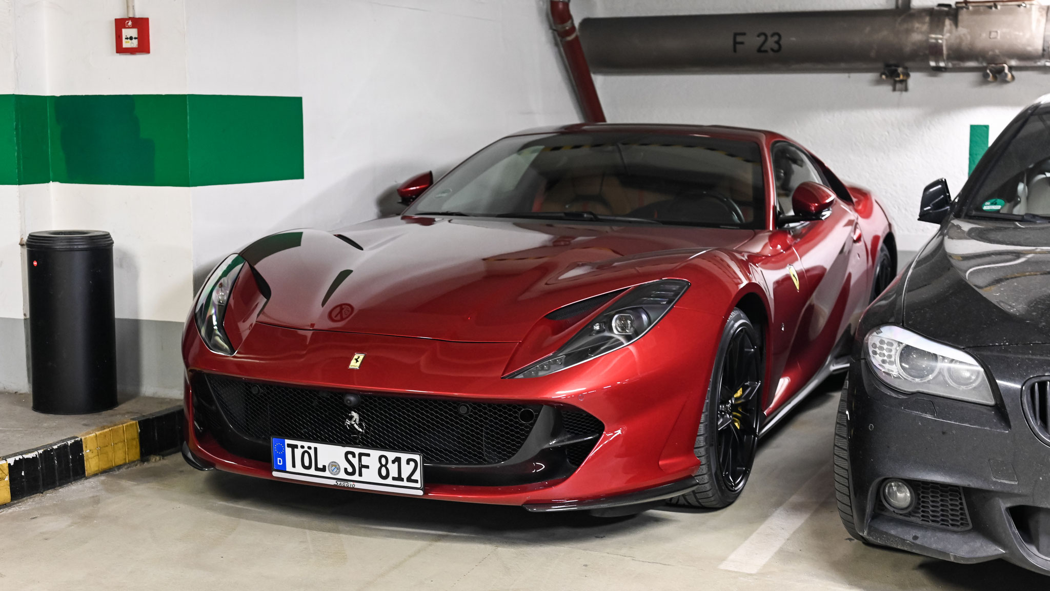 Ferrari 812 Superfast - TÖL-SF812