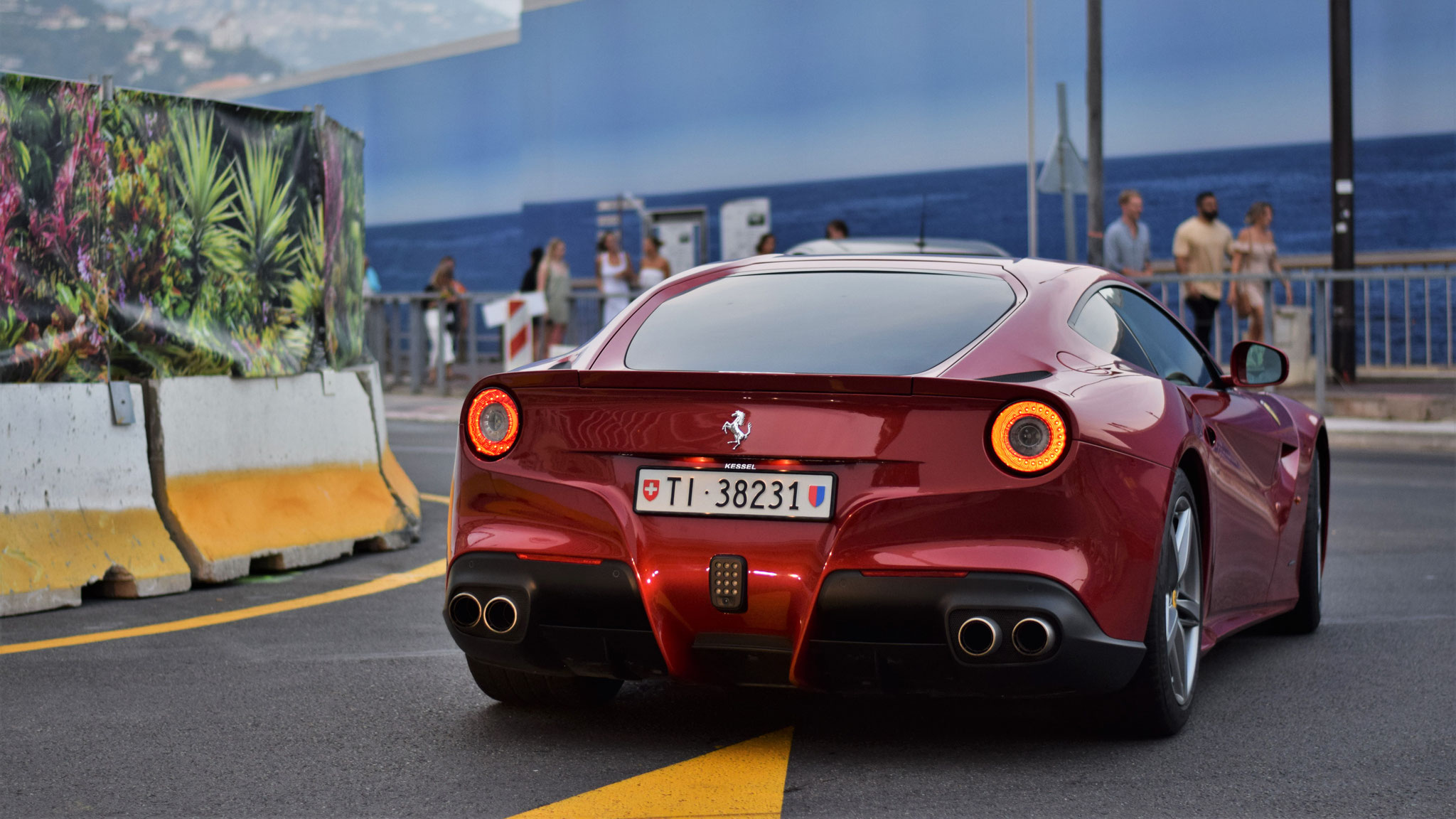 Ferrari F12 Berlinetta - TI38231 (CH)