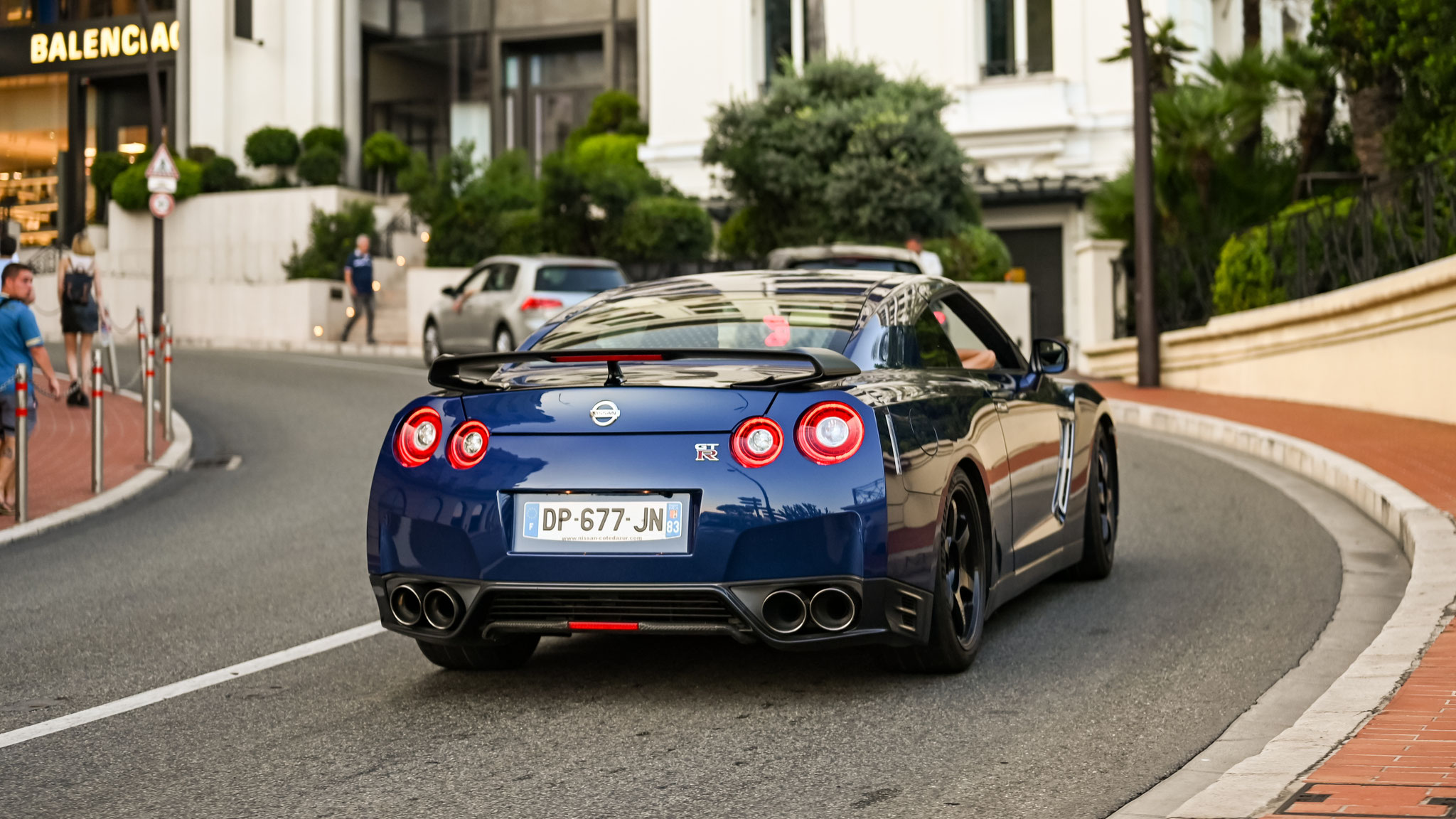 Nissan GTR - DP677JN-83 (FRA)