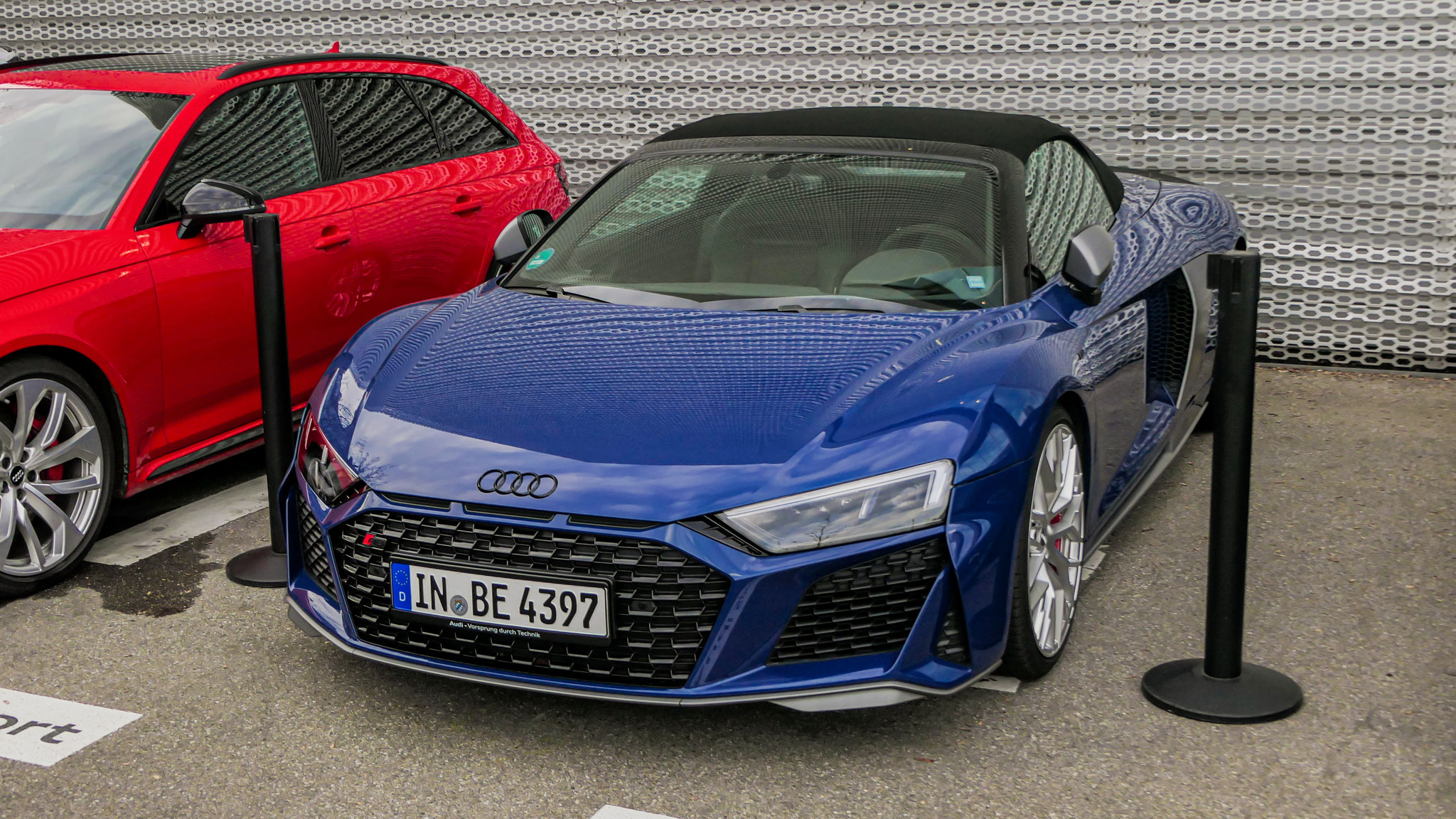 Audi R8 V10 Spyder - IN-BE4397