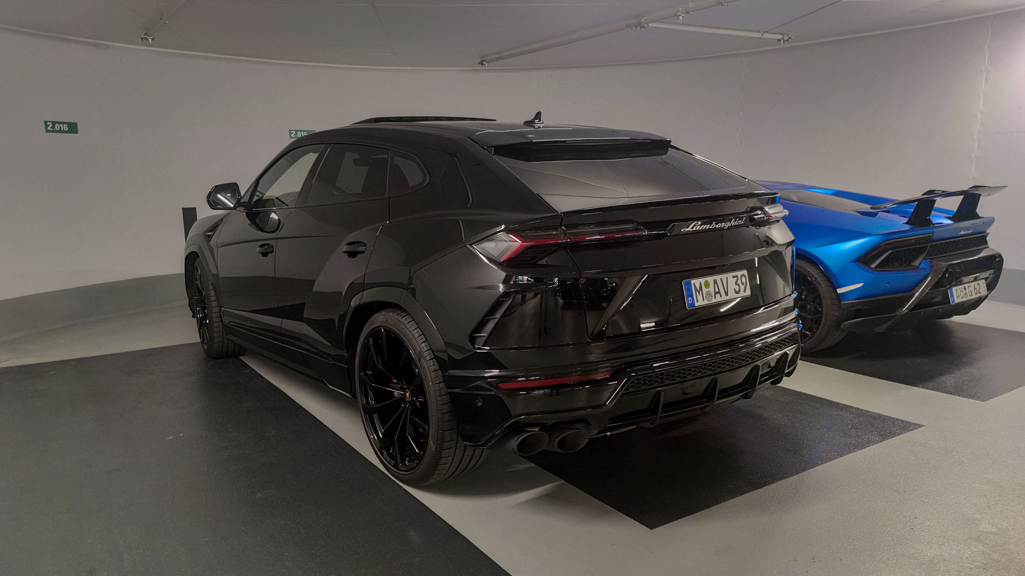 Lamborghini Urus - M-AV39