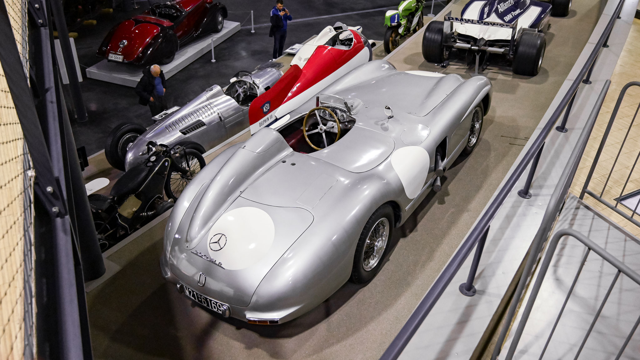 Mercedes 300 SLR - W216169
