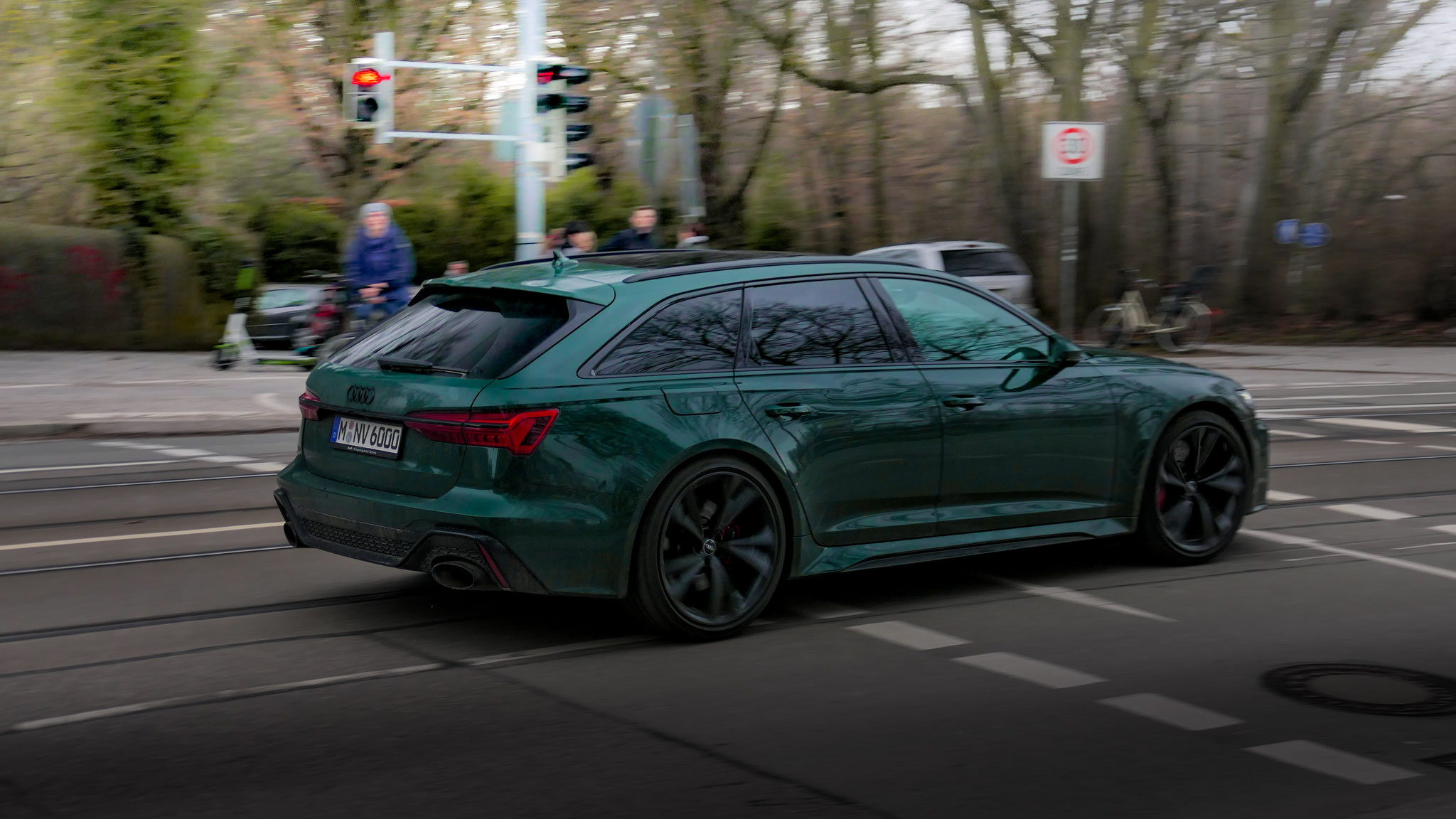 Audi RS6 - M-NV6000