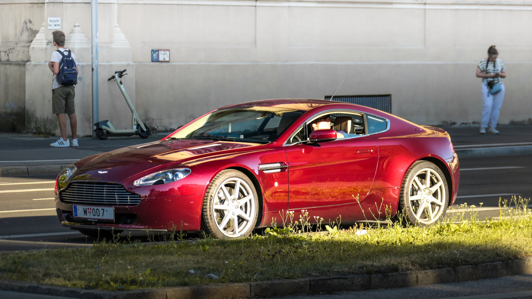 Aston Martin Vantage V8 - W-OO7 (AUT)