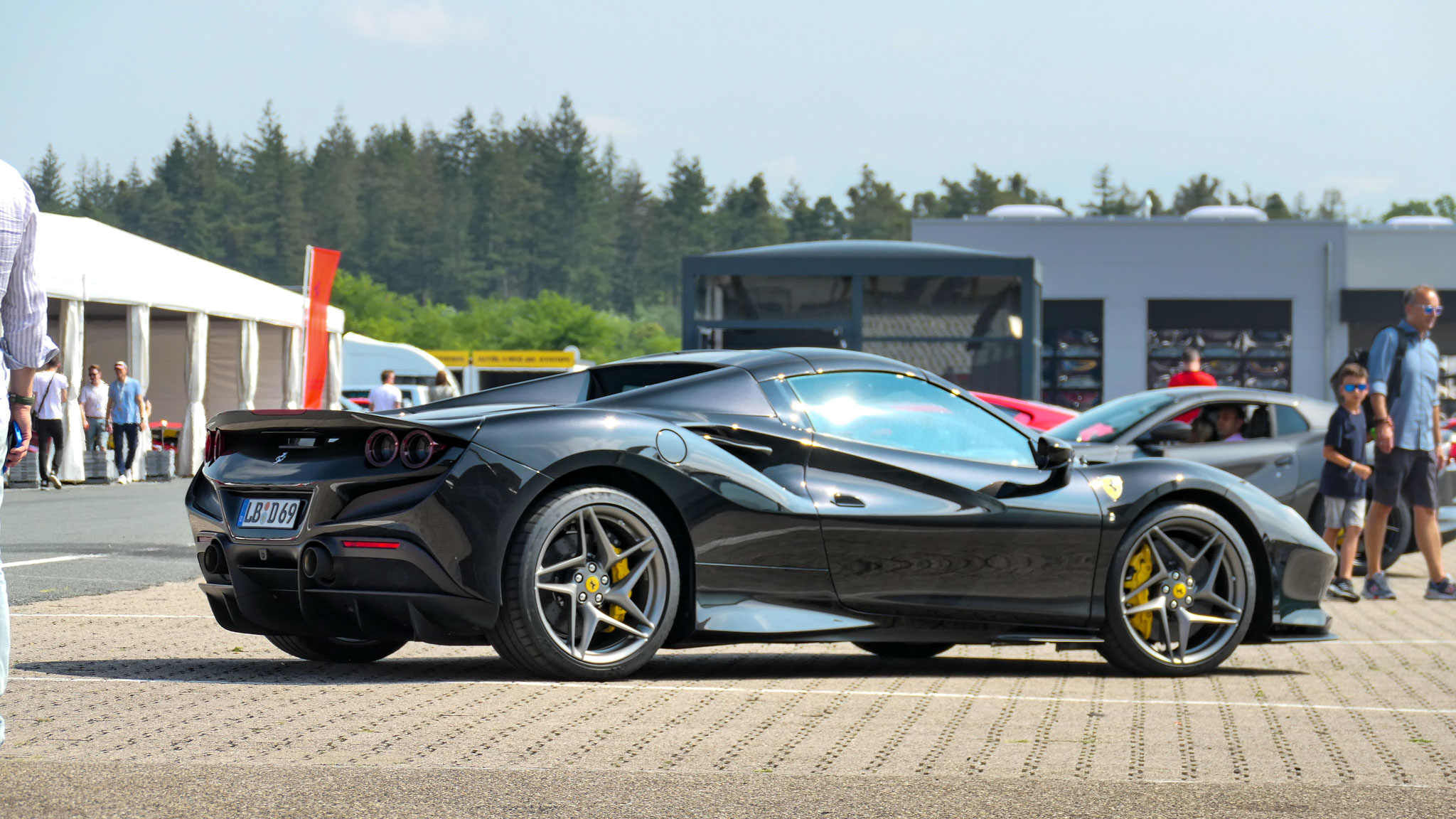 Ferrari F8 Spider - LB-D69