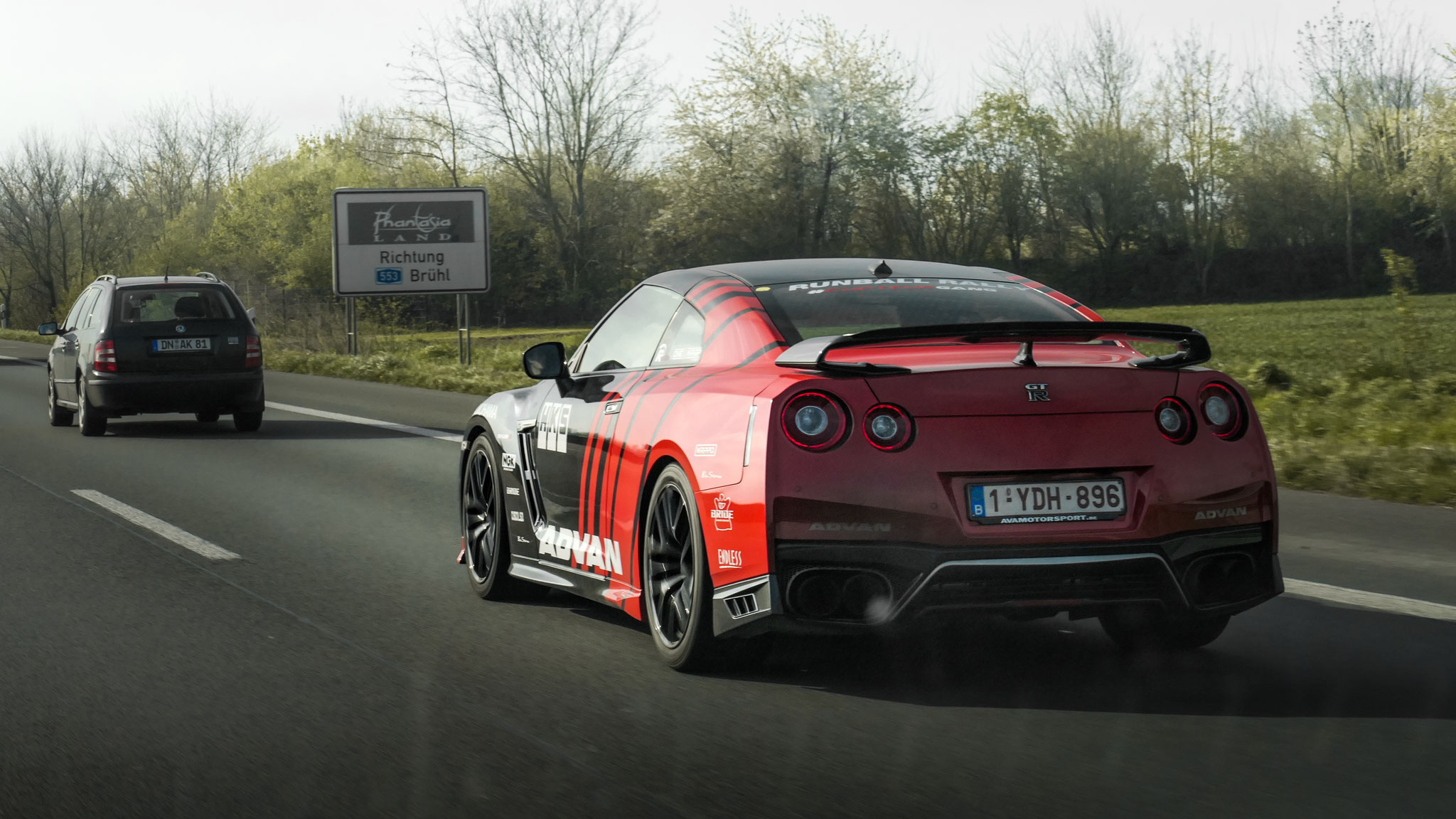 Nissan GTR - 1YDH896 (BEL)