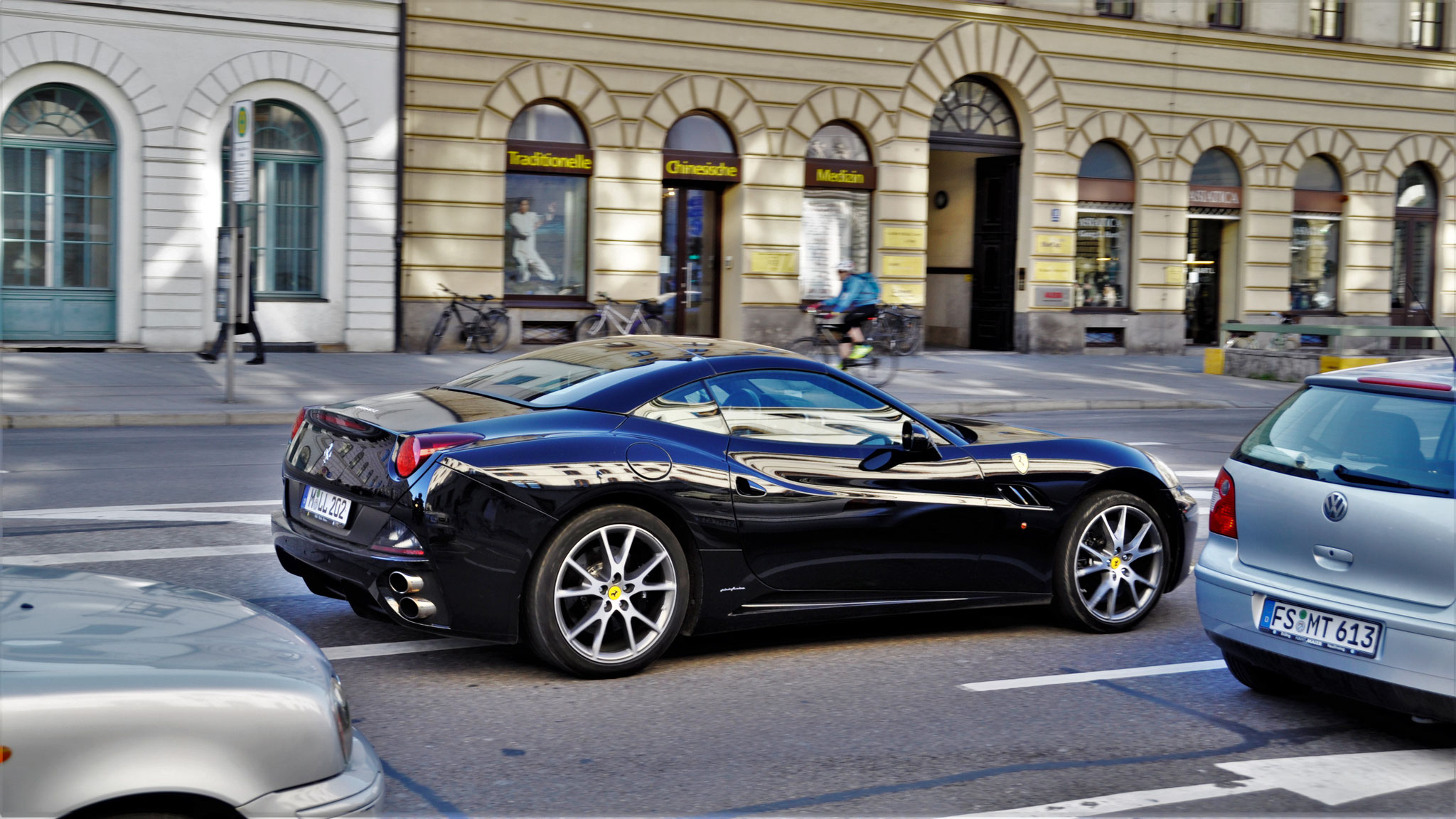 Ferrari California - M-LL202