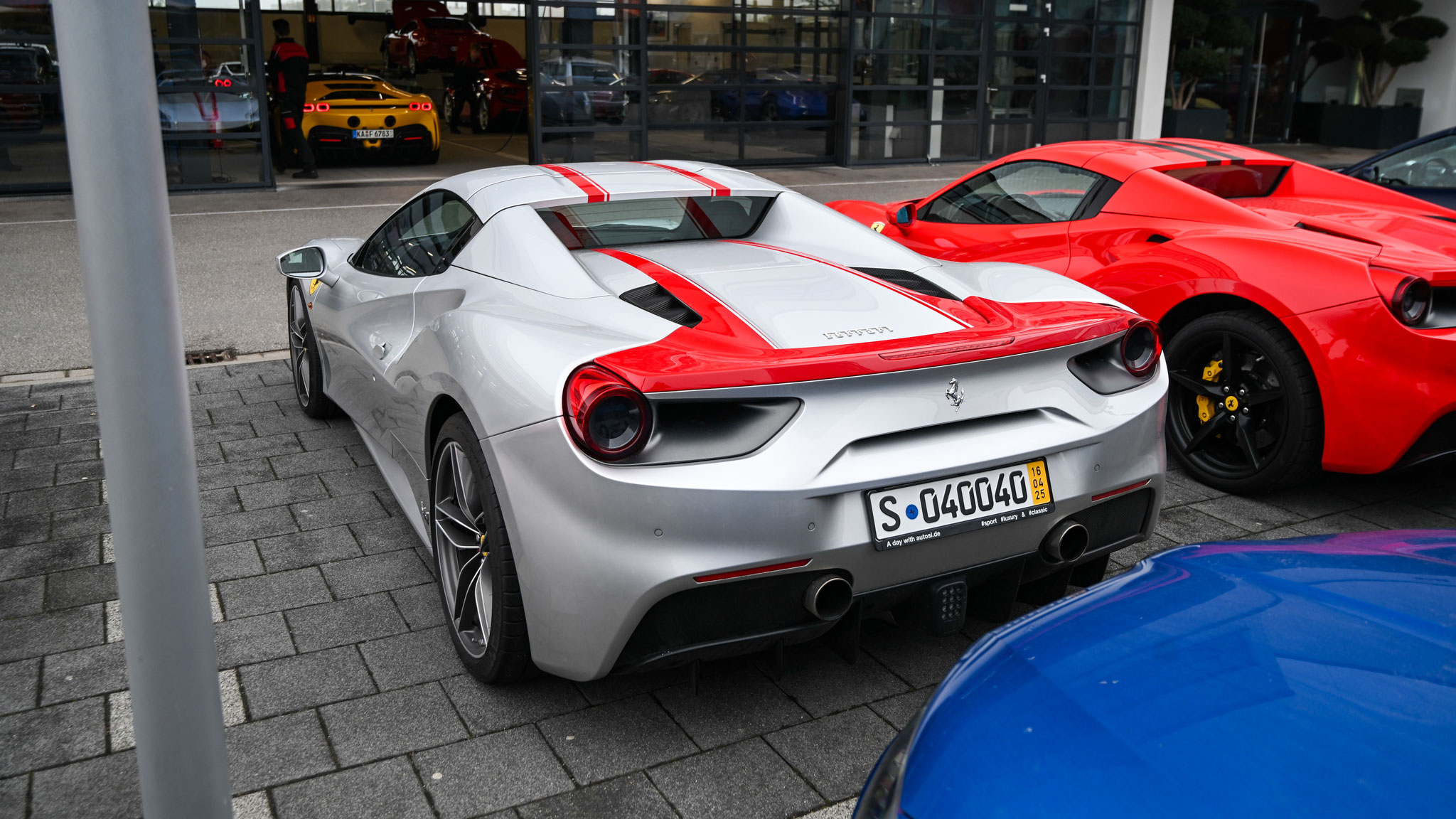 Ferrari 488 Spider 70 Years - S-040040
