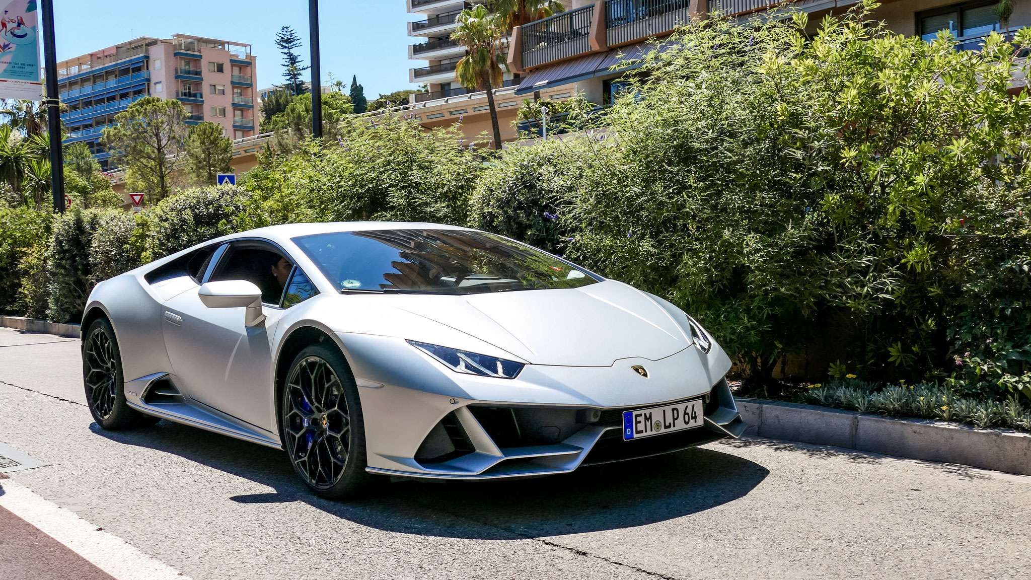 Lamborghini Huracan Evo - EM-LP64