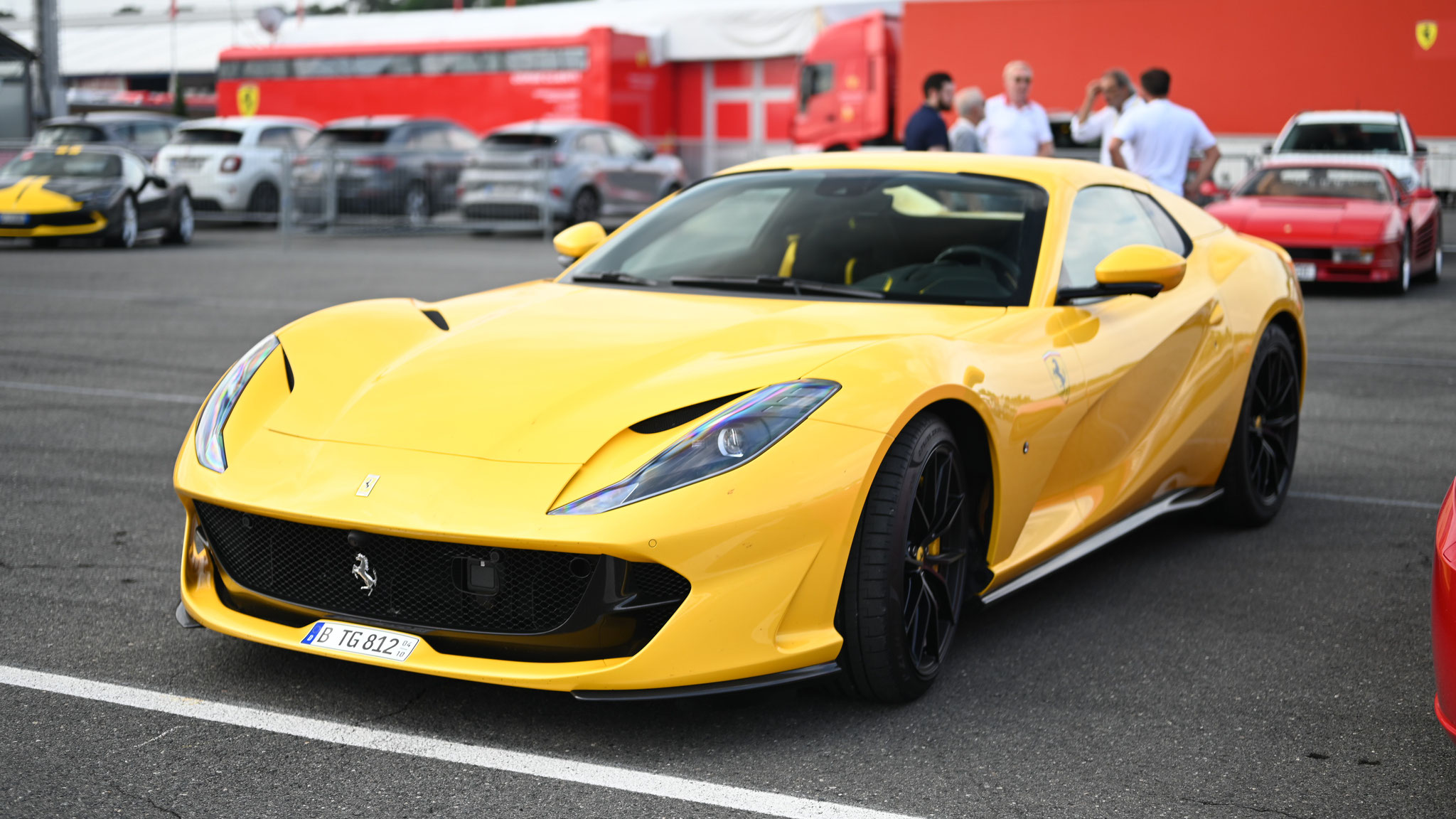 Ferrari 812 GTS - B-TG812